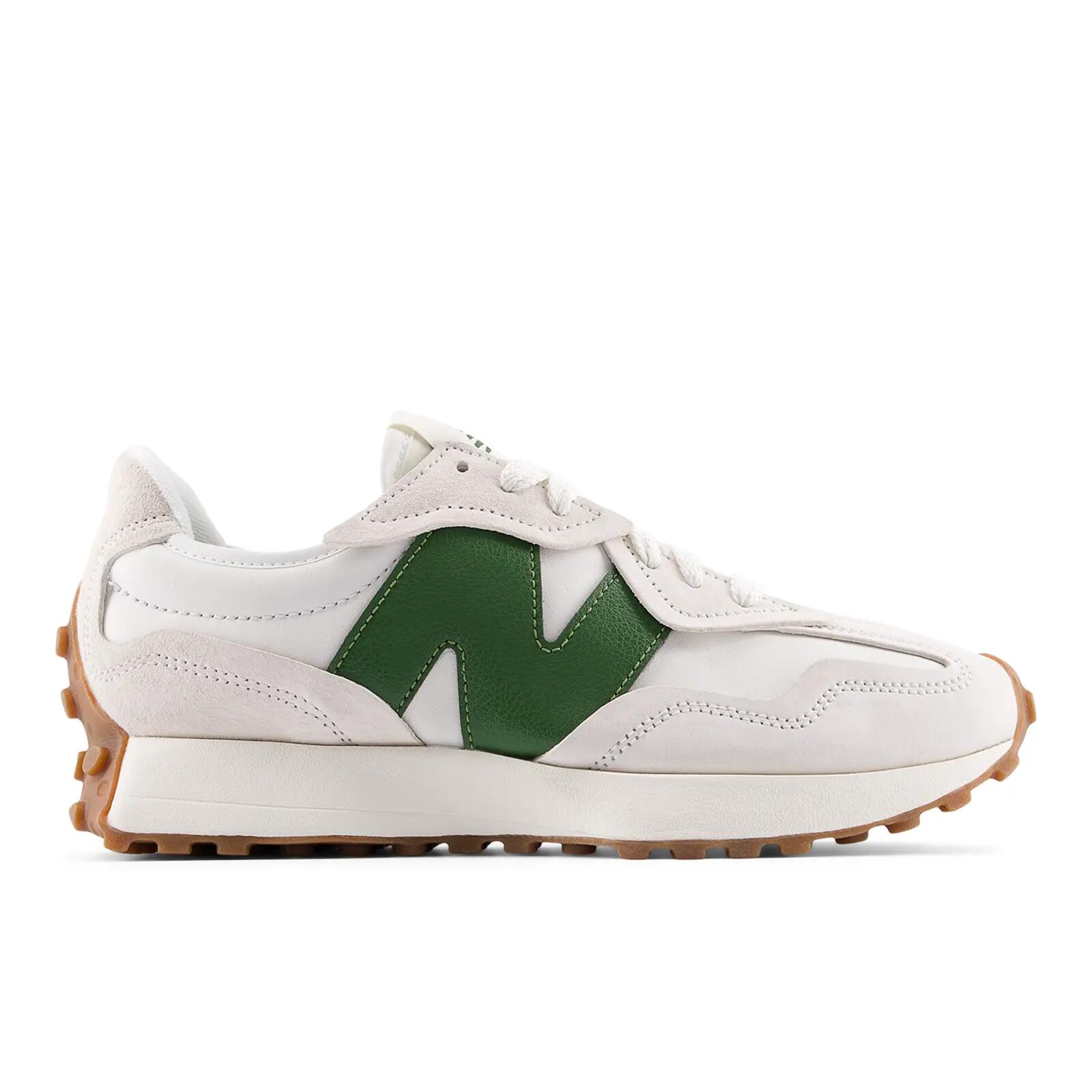 NEW BALANCE picture