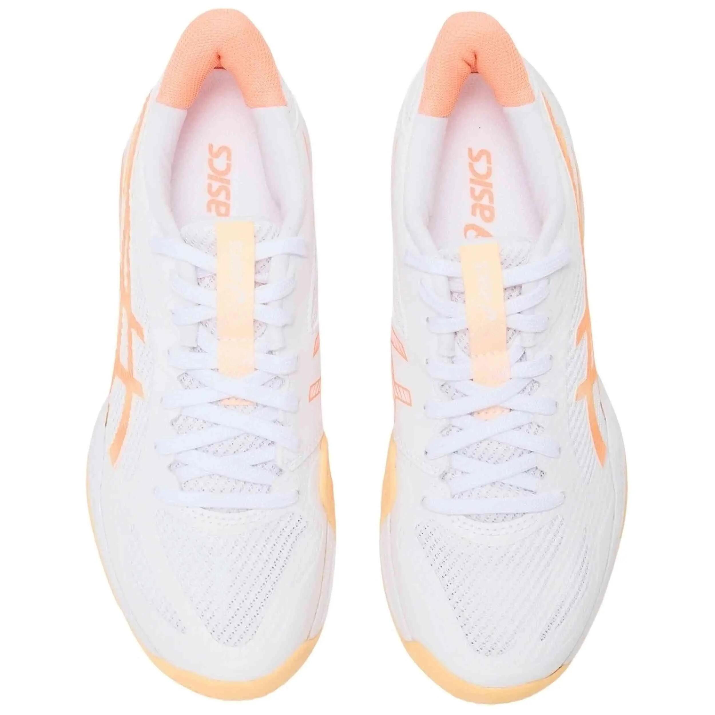 Chaussures de sport ASICS légères 4/5