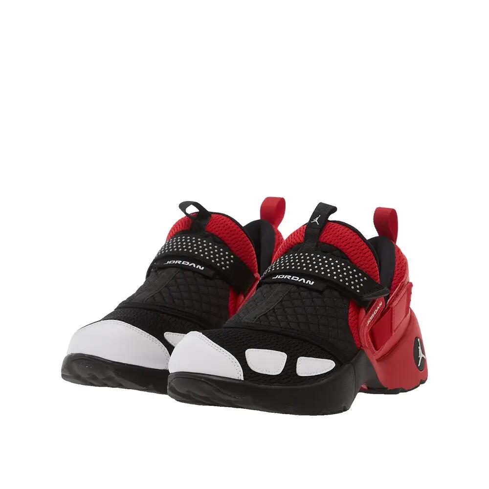 Chaussures de basketball Nike Trunner LX Noir/Blanc/Rouge universitaire 5/6