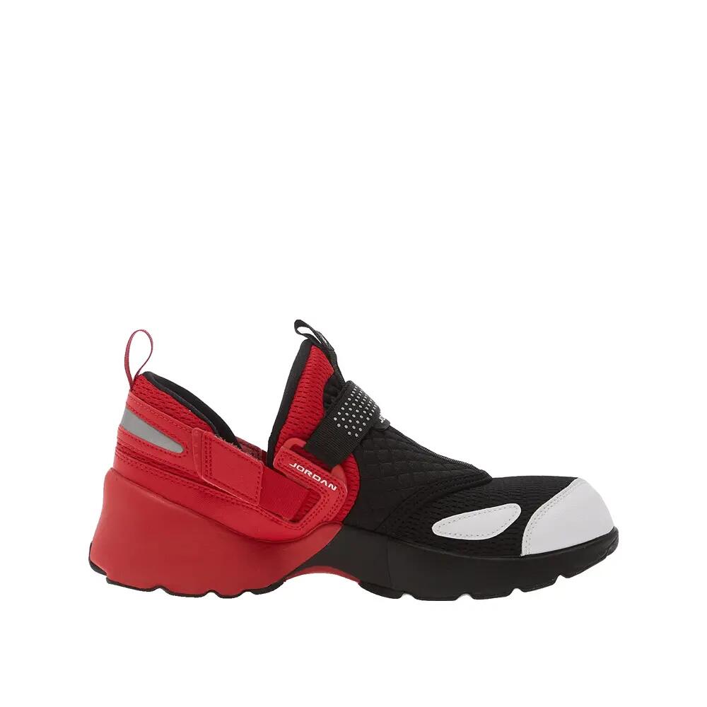 Chaussures de basketball Nike Trunner LX Noir/Blanc/Rouge universitaire 2/6