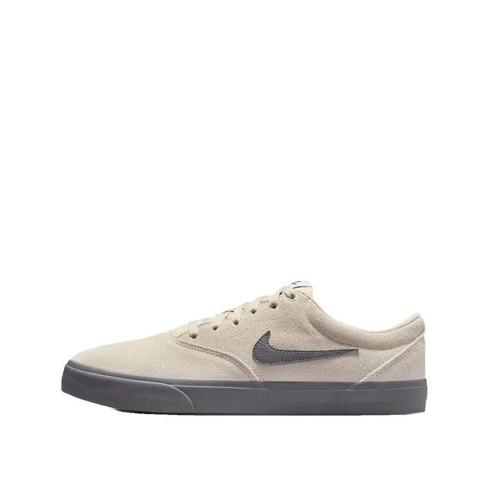 Nike Charge Suede Beige schoenen 2/6