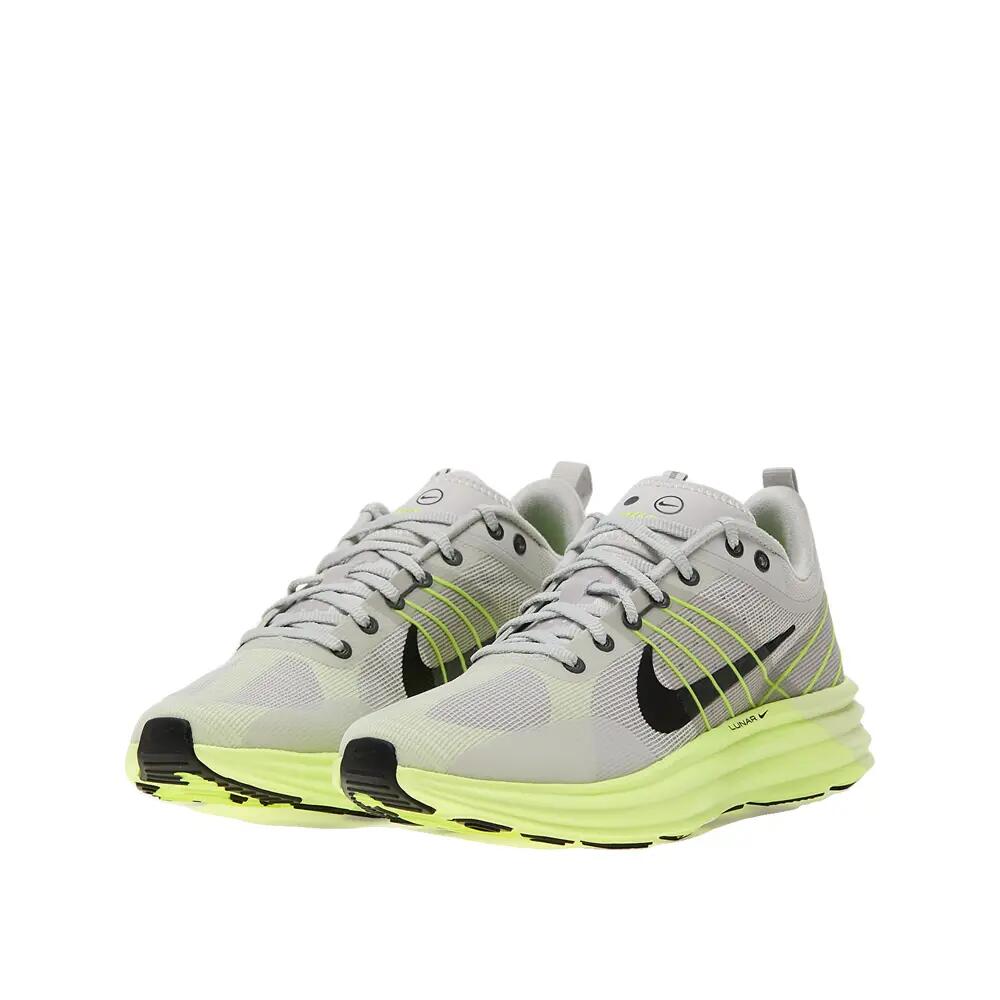 Chaussures Nike Lunar Roam 5/6