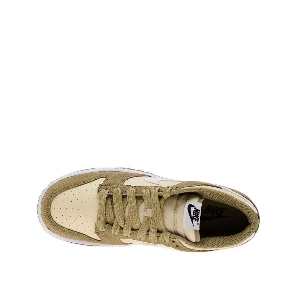 Zapatillas Nike Dunk Low Retro SE Color Oliva/Blanco 4/6