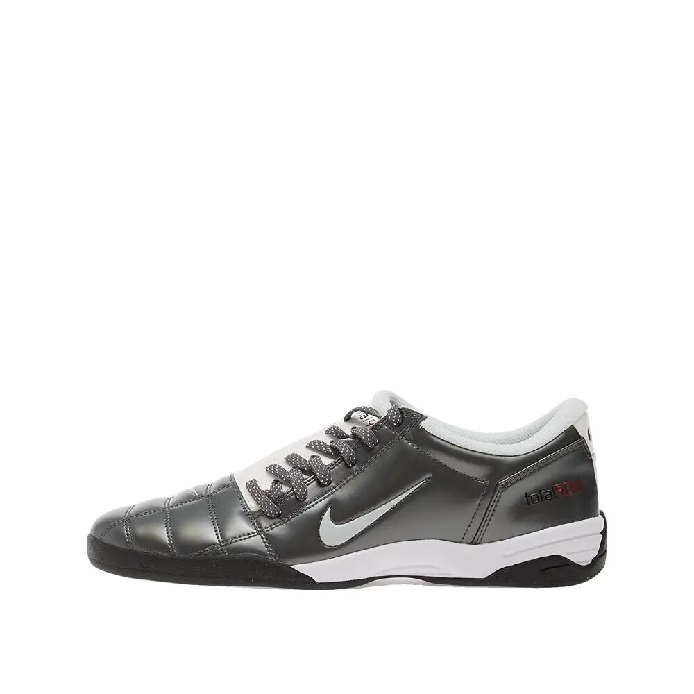Chaussures Nike Total 90 Gris clair/Blanc métallisé/Noir 6/7