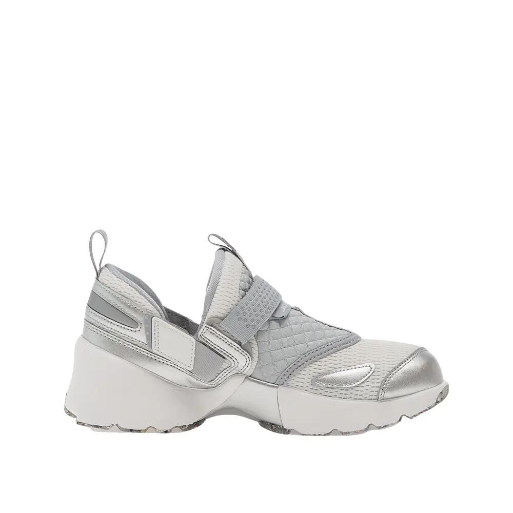 Chaussures de basket Nike Trunner LX Gris loup/Blanc sommet/Argent réfléchissant 2/6