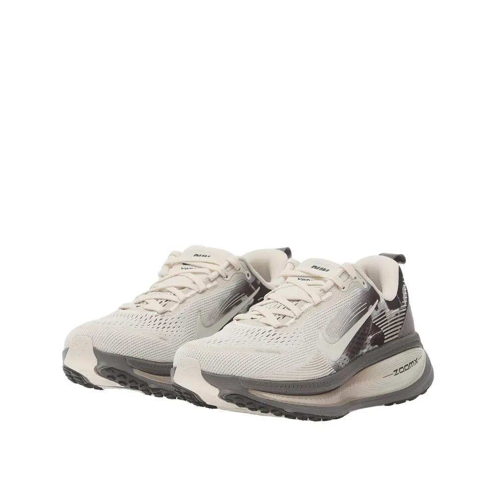 Chaussures Nike Vomero 18 Phantom/Sail-Pencil Point-Anthracite 5/6