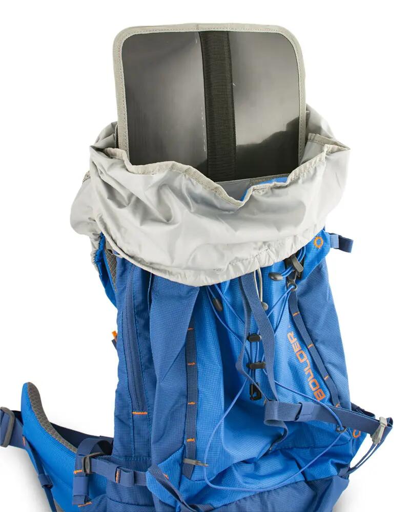 Batoh Boulder 38 10/15
