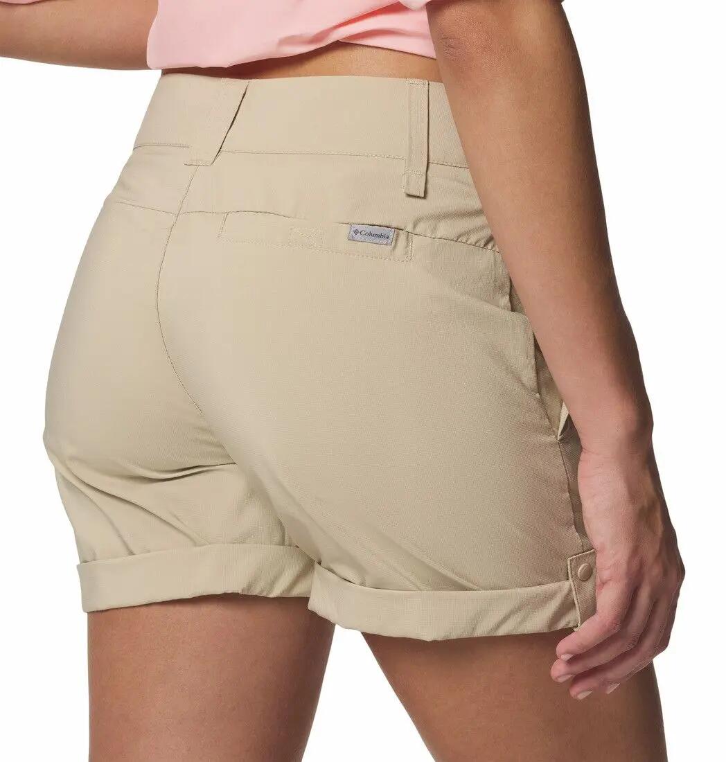 Columbia Women's Silver Ridge Utility Beige Shorts 5/6