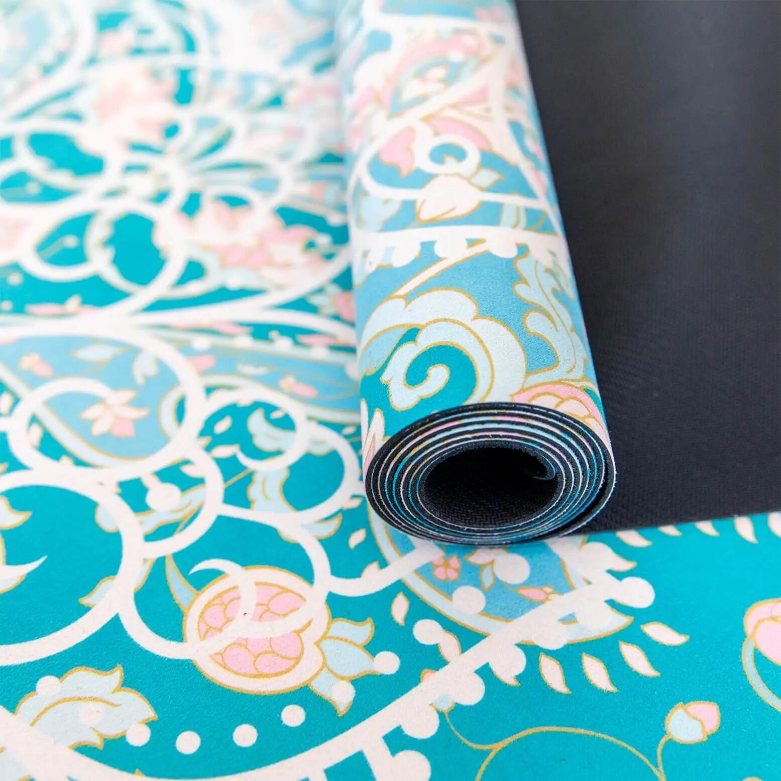 Tapis de yoga de voyage: fin & léger | pliable & antidérapant 2/7