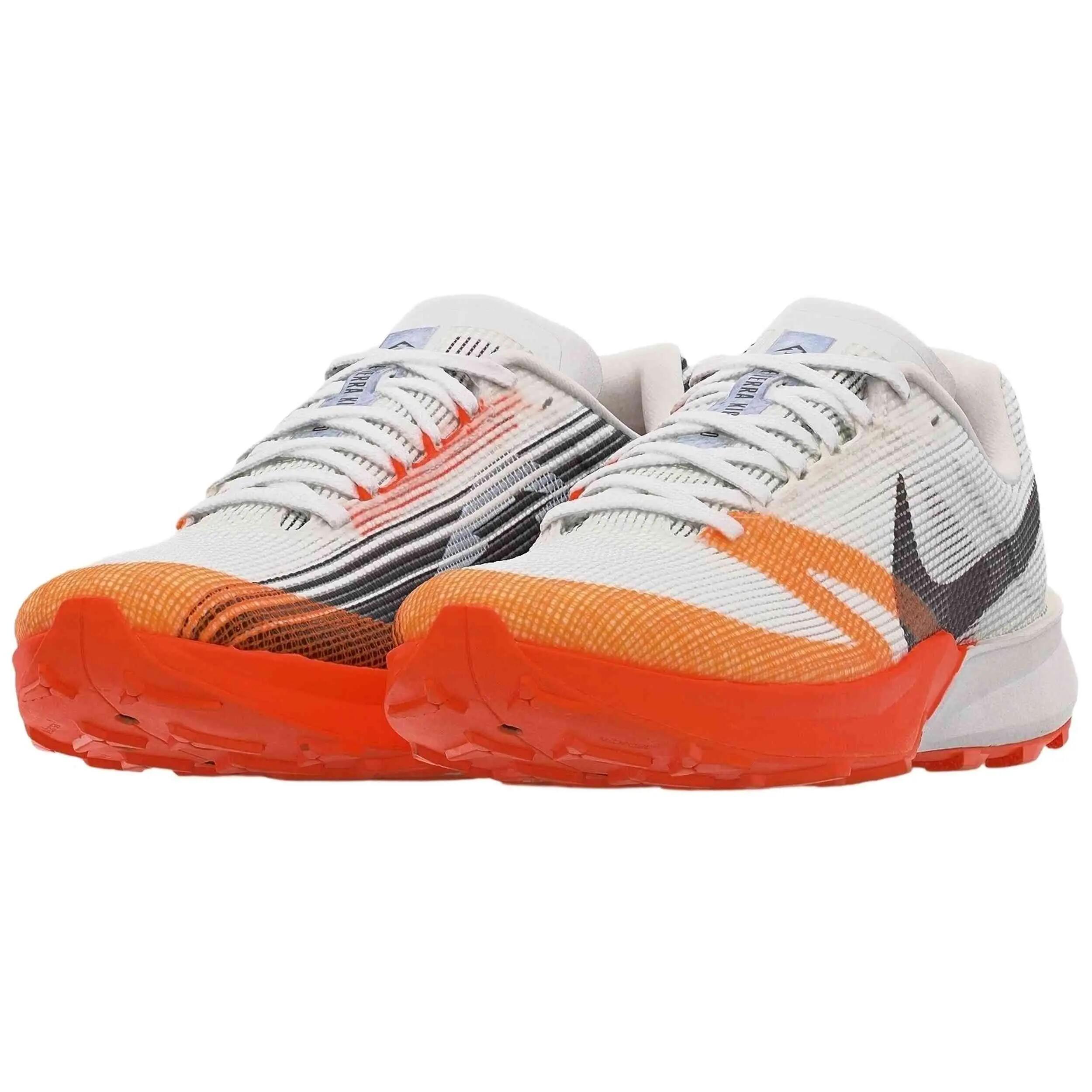 Zapatillas Nike modelo ZoomX Vaporfly Next% 3 para hombre 3/4