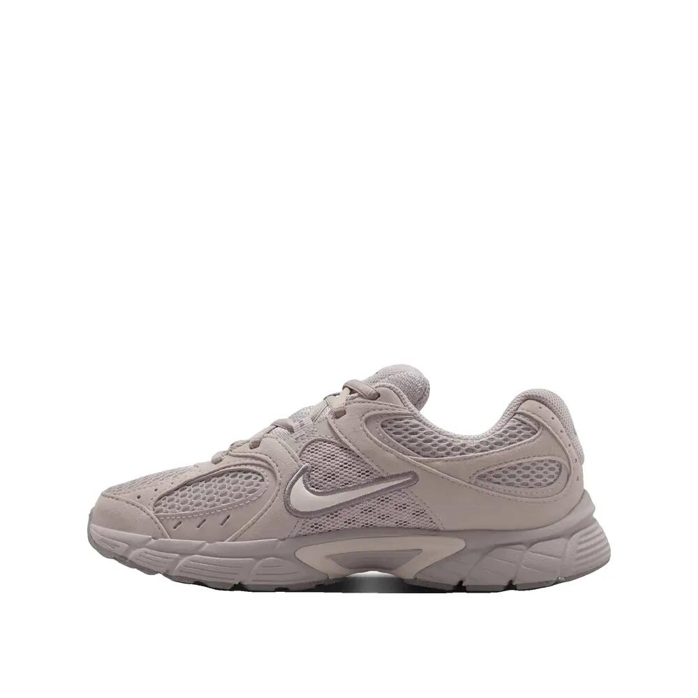 Scarpe Nike V5 Runner Suede Colore Moon Particle 5/6
