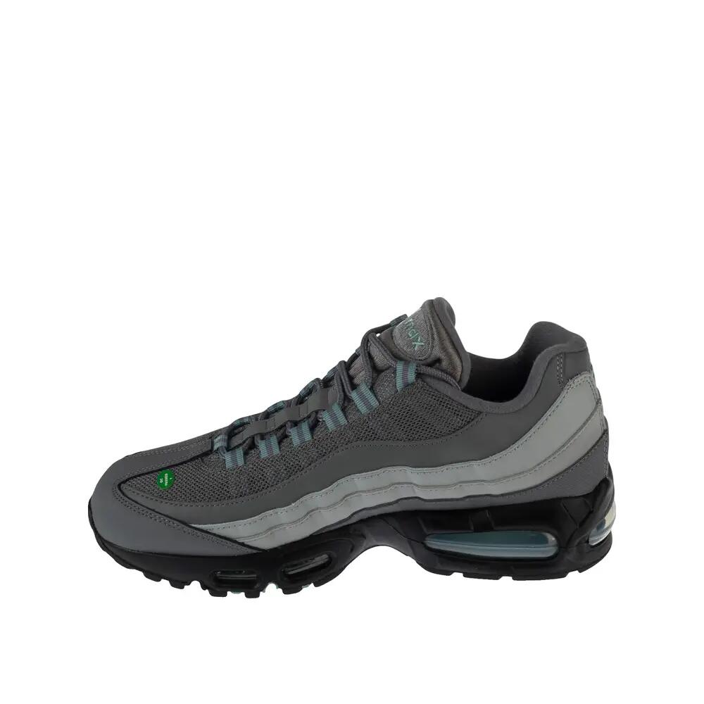 Nike Air Max 95 Schuhe in Grau 2/7