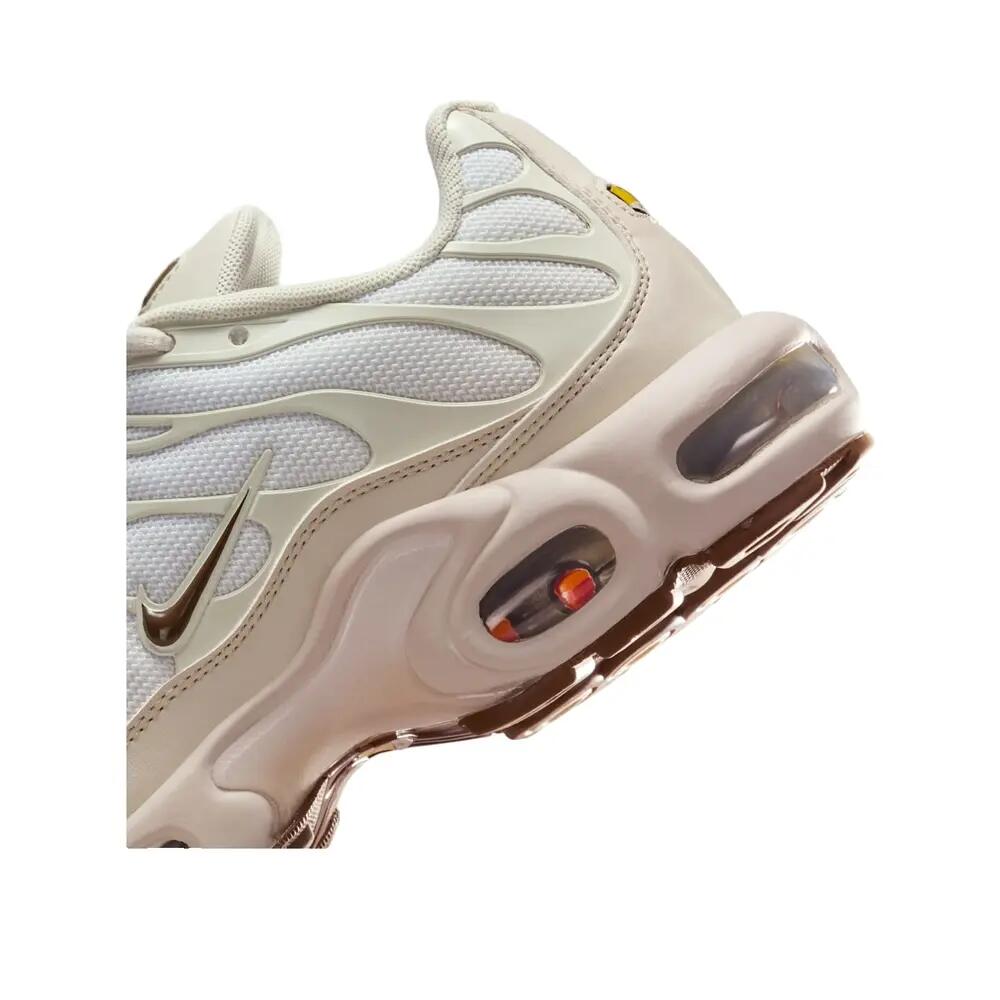 Nike Air Max Plus SE Light Orewood Brown (Women's) 7/8