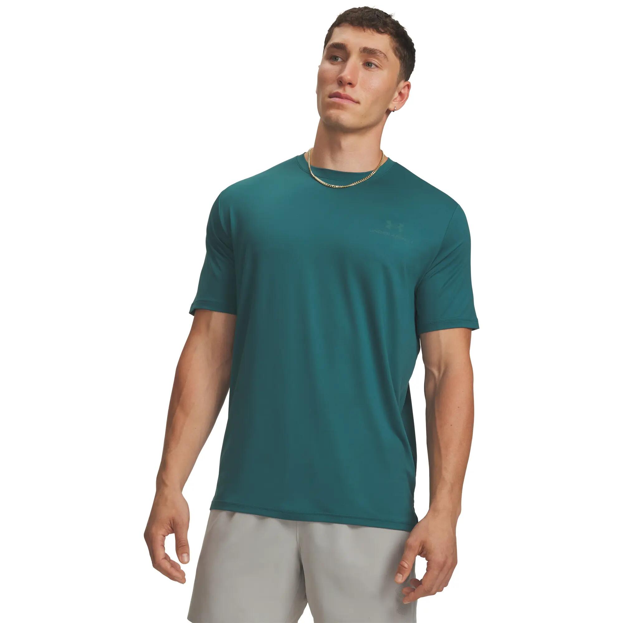 UNDER ARMOUR picture