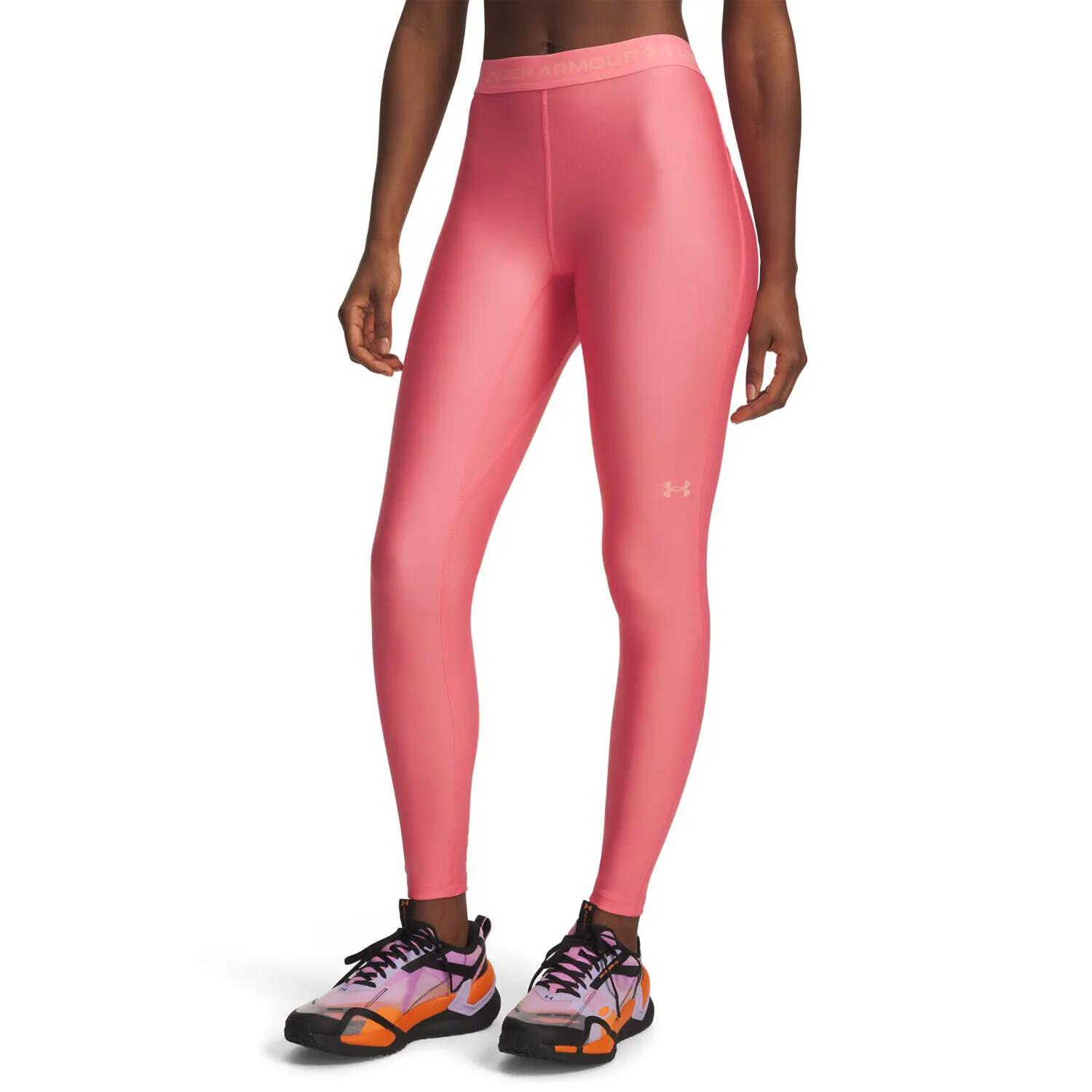 UNDER ARMOUR picture
