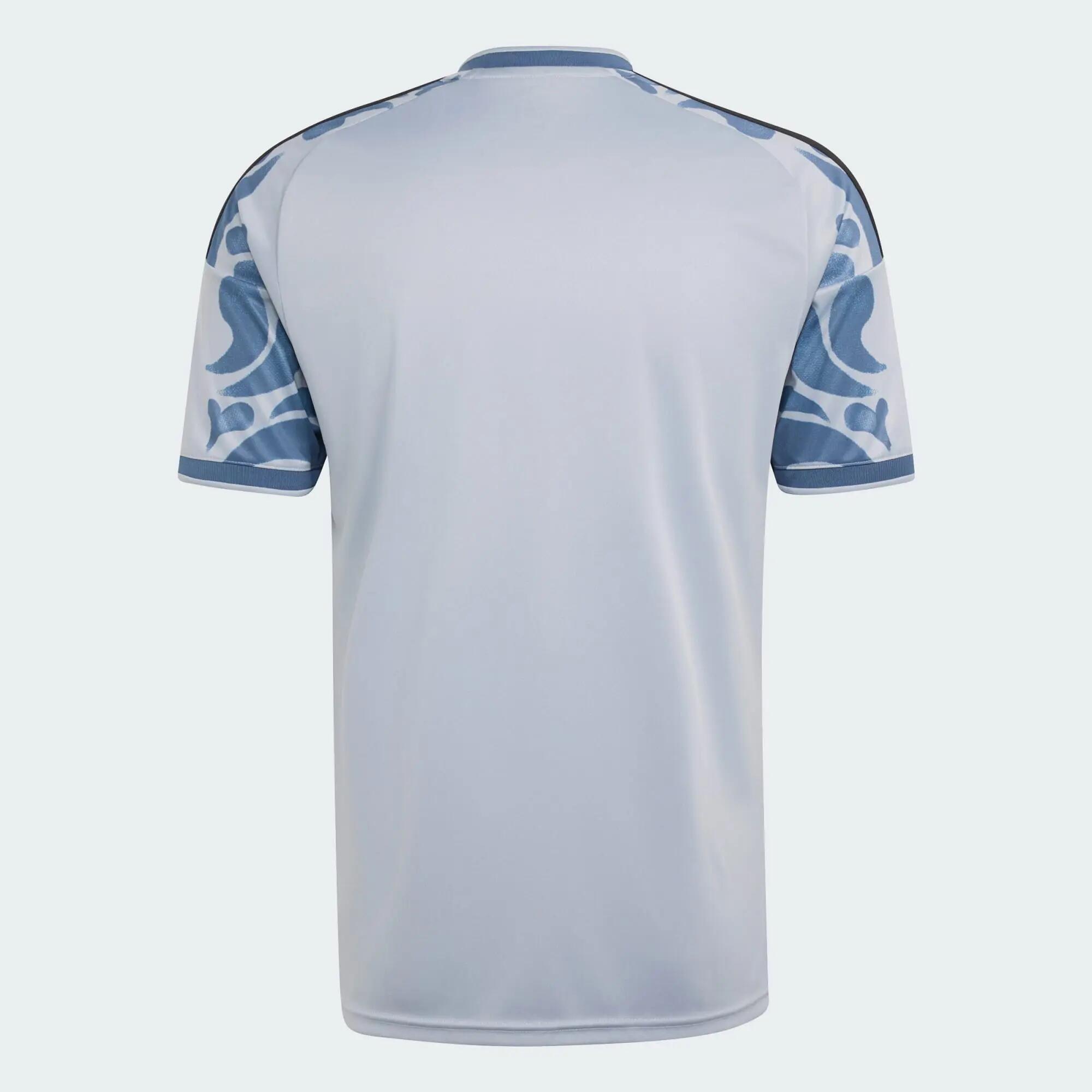Eintracht Frankfurt 26/27 Ausweichtrikot 5/11