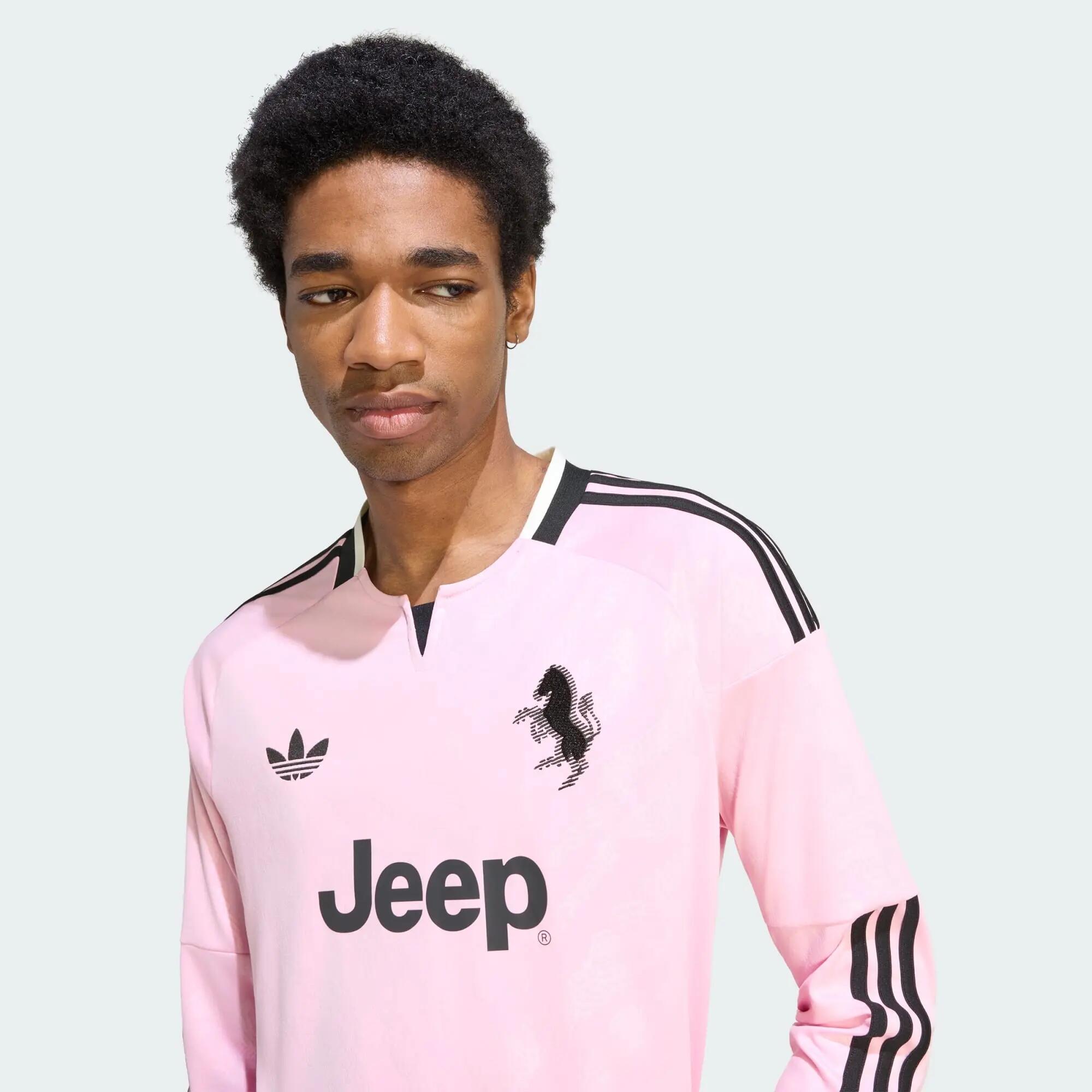 Juventus Turin 26/27 Auswärtstrikot, langärmelig 4/7