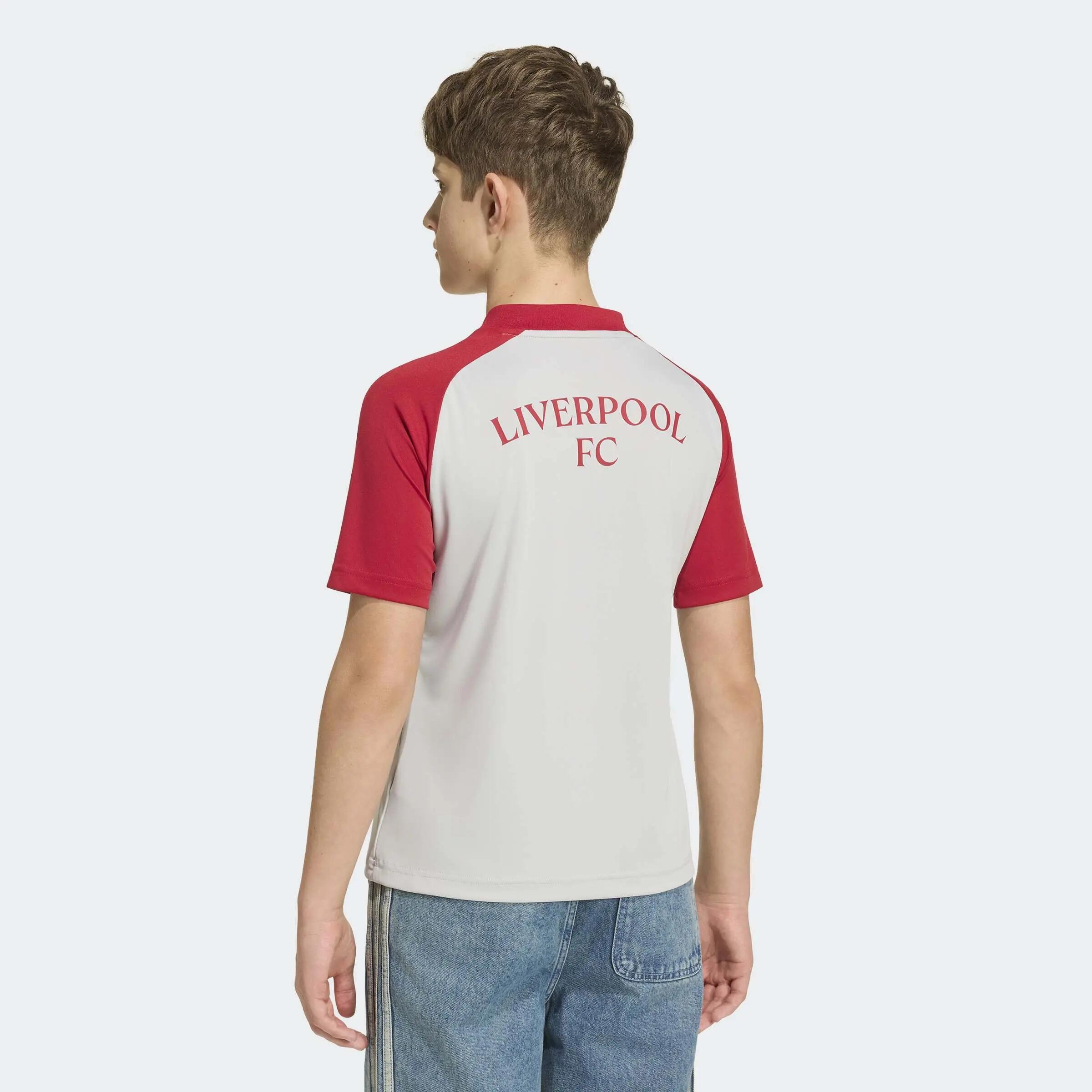 Liverpool FC 26/27 meccs előtti mez gyerekeknek 7/10