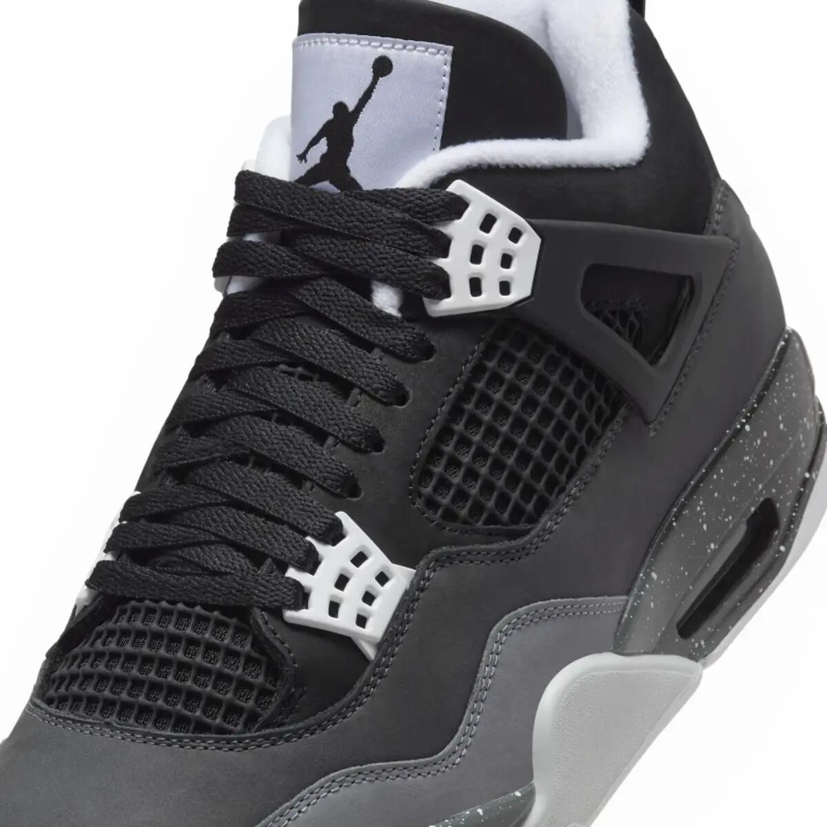 Schuhe  4 Retro Fear (2024) 6/6