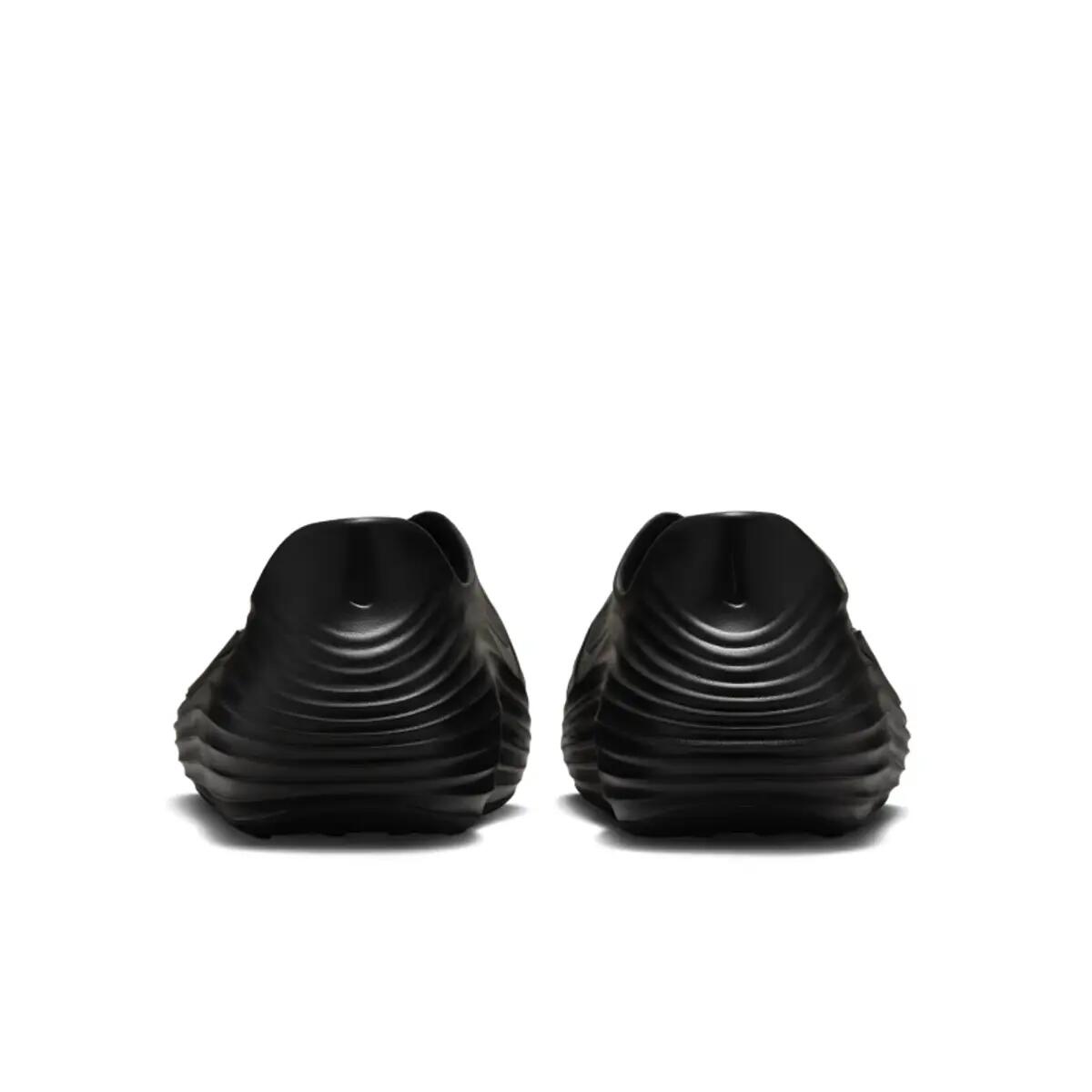 Zapatillas  ReactX Rejuven8 Triple Black 6/6