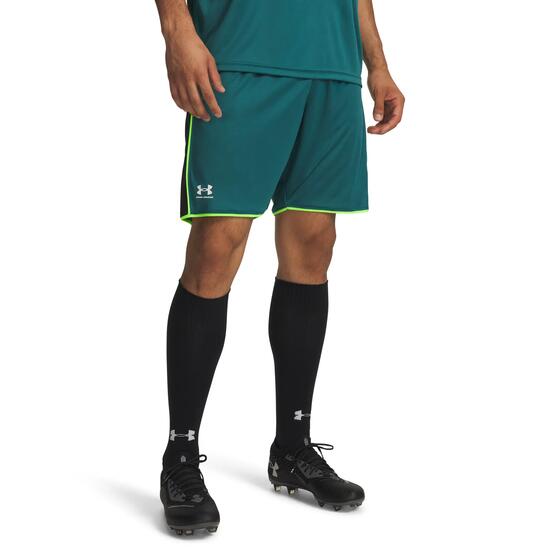 Short Homme Under Armour CHALLENGER TRAIN
