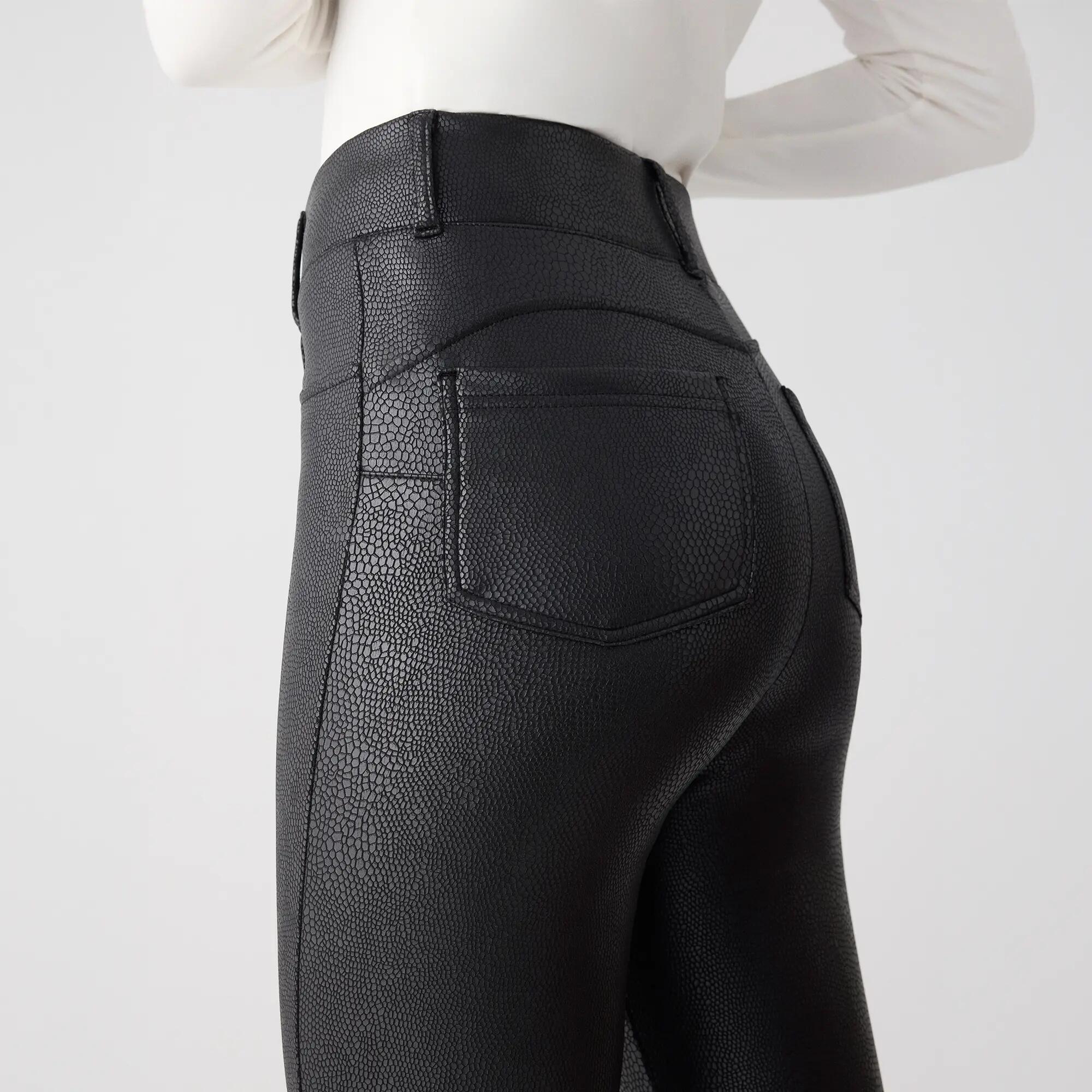TÉRMICO Pantalones efecto piel acampanados push-up negro 6/6
