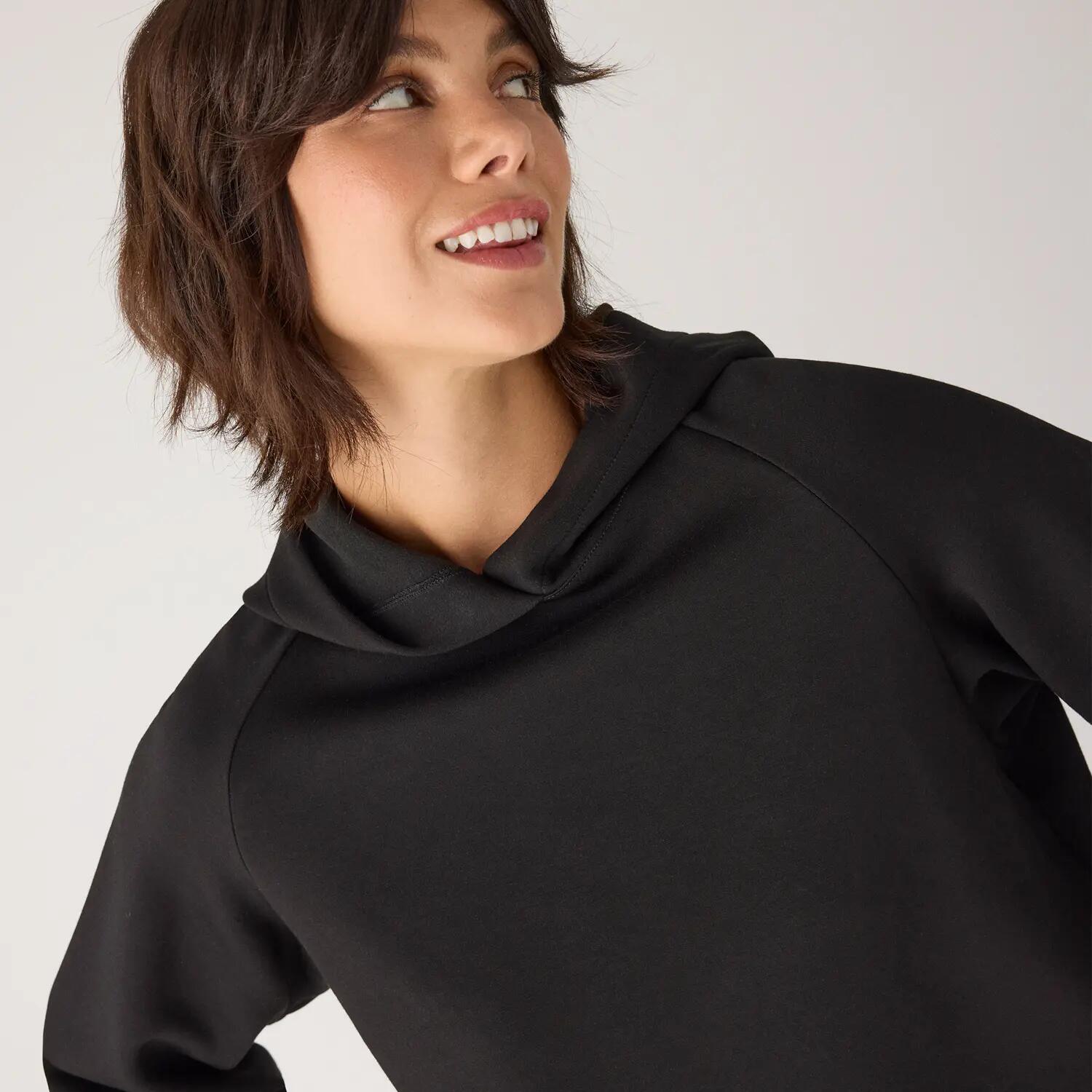 Sweat à capuche noir en polaire à manches évasées 6/7