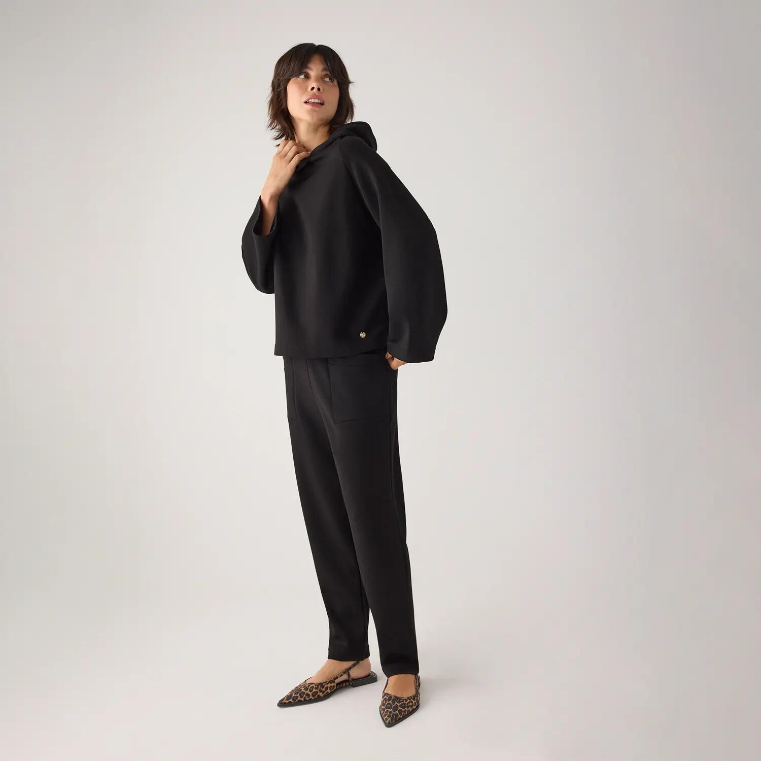 Sweat à capuche noir en polaire à manches évasées 5/7
