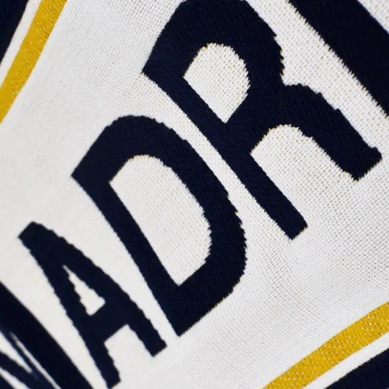 Real Madrid Spirit szurkolói sál 3/4