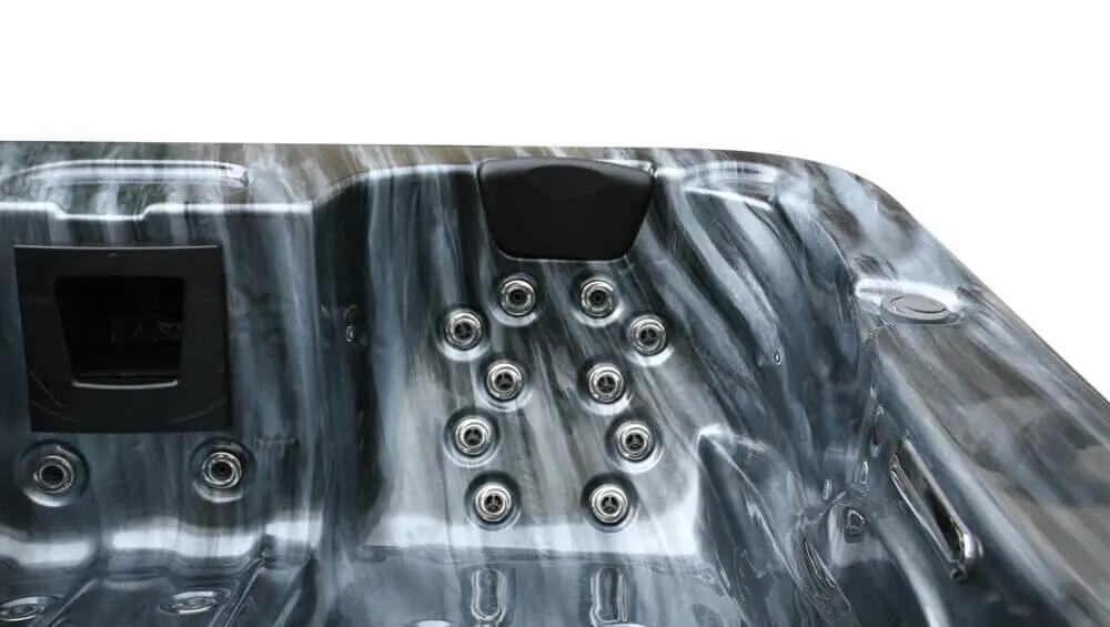 Outdoor Whirlpool BLACK MARBLE With stairs and thermal cover 8/12