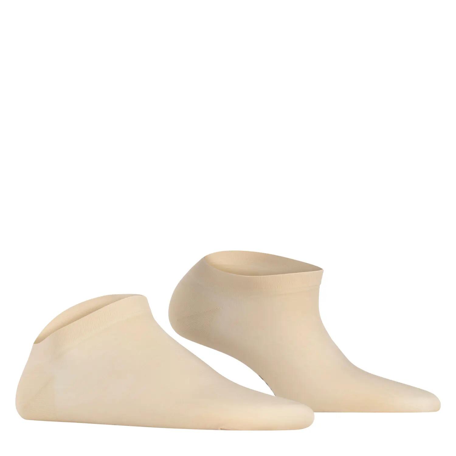 Calcetines cortos de mujer Falke Fine Softness 50 DEN 6/10
