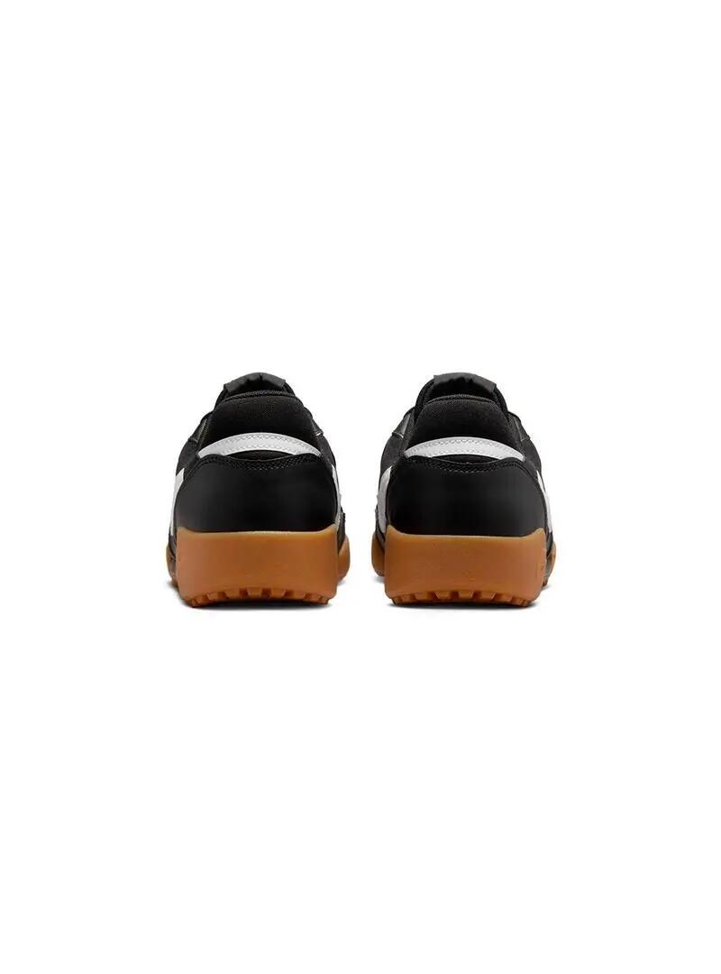 Scarpe da uomo Nike Terra Manta nere. 5/7