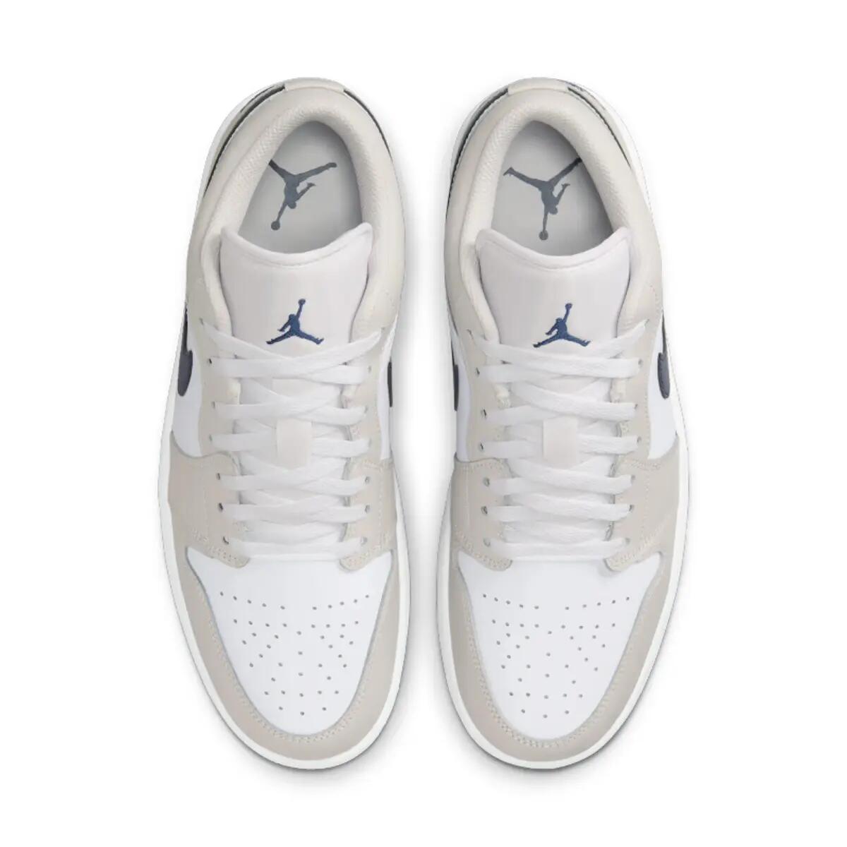 Air Jordan 1 Low Midnight Navy Neutral Grey 4/6