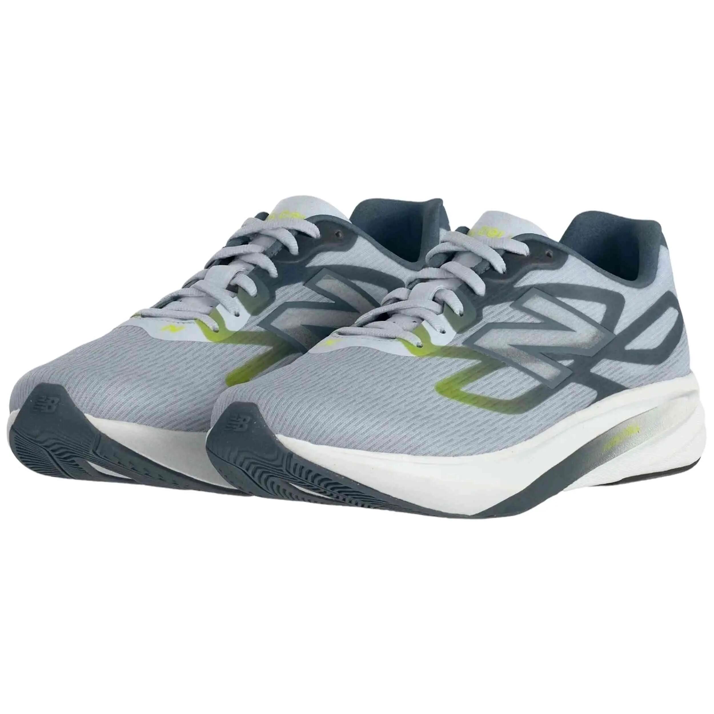 Zapatillas New Balance modelo Fuelcell Flite-R para hombre 3/4