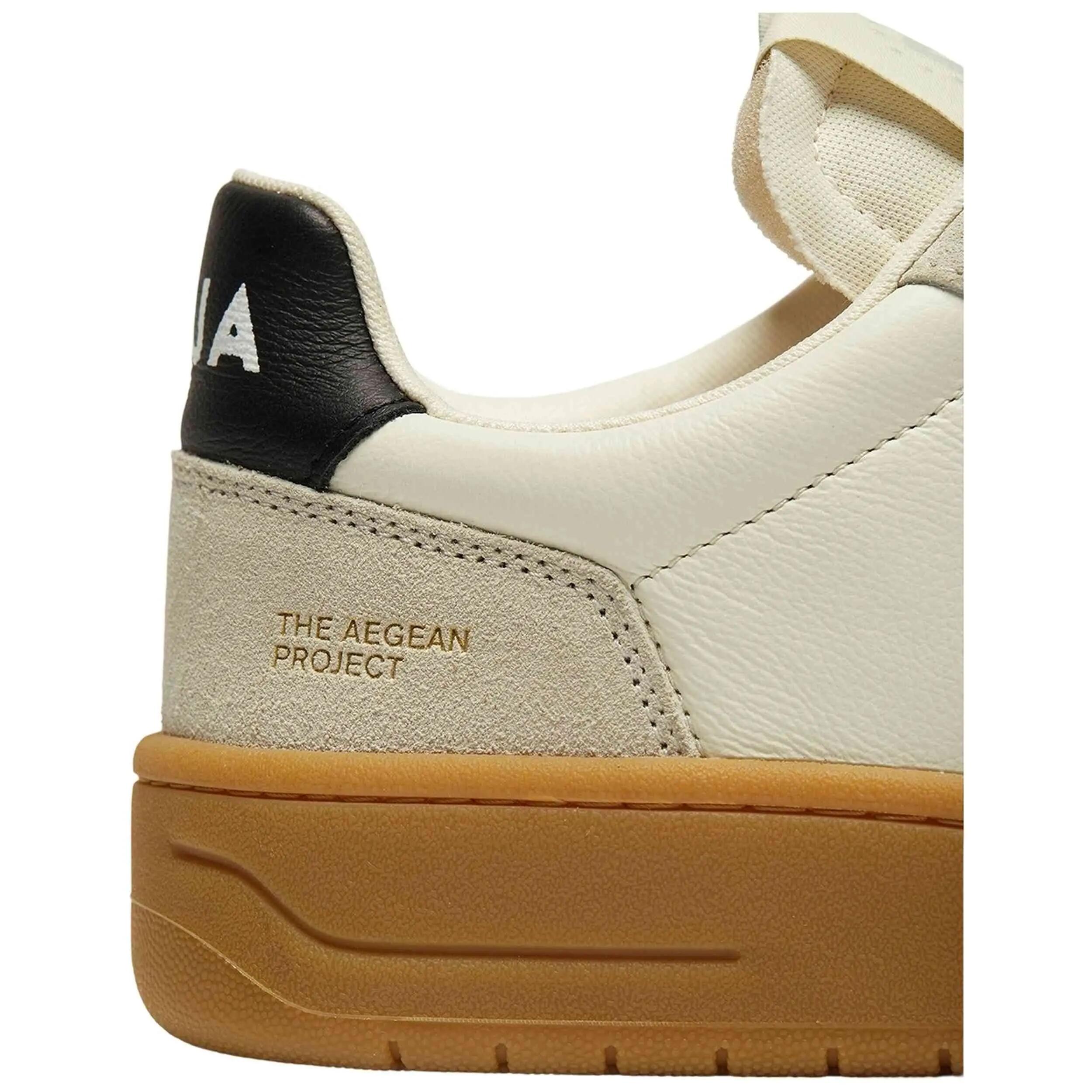 Schoen Veja model V-82 Grained Leather voor unisex 3/3
