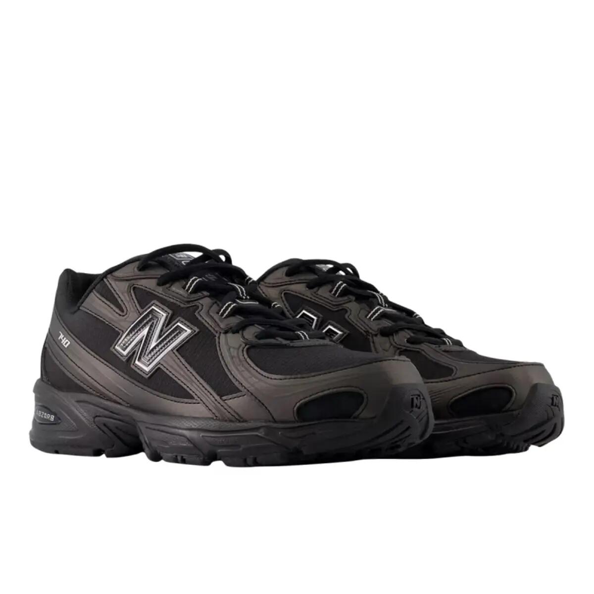 Zapatos New Balance U740 BS2 Negro 5/6