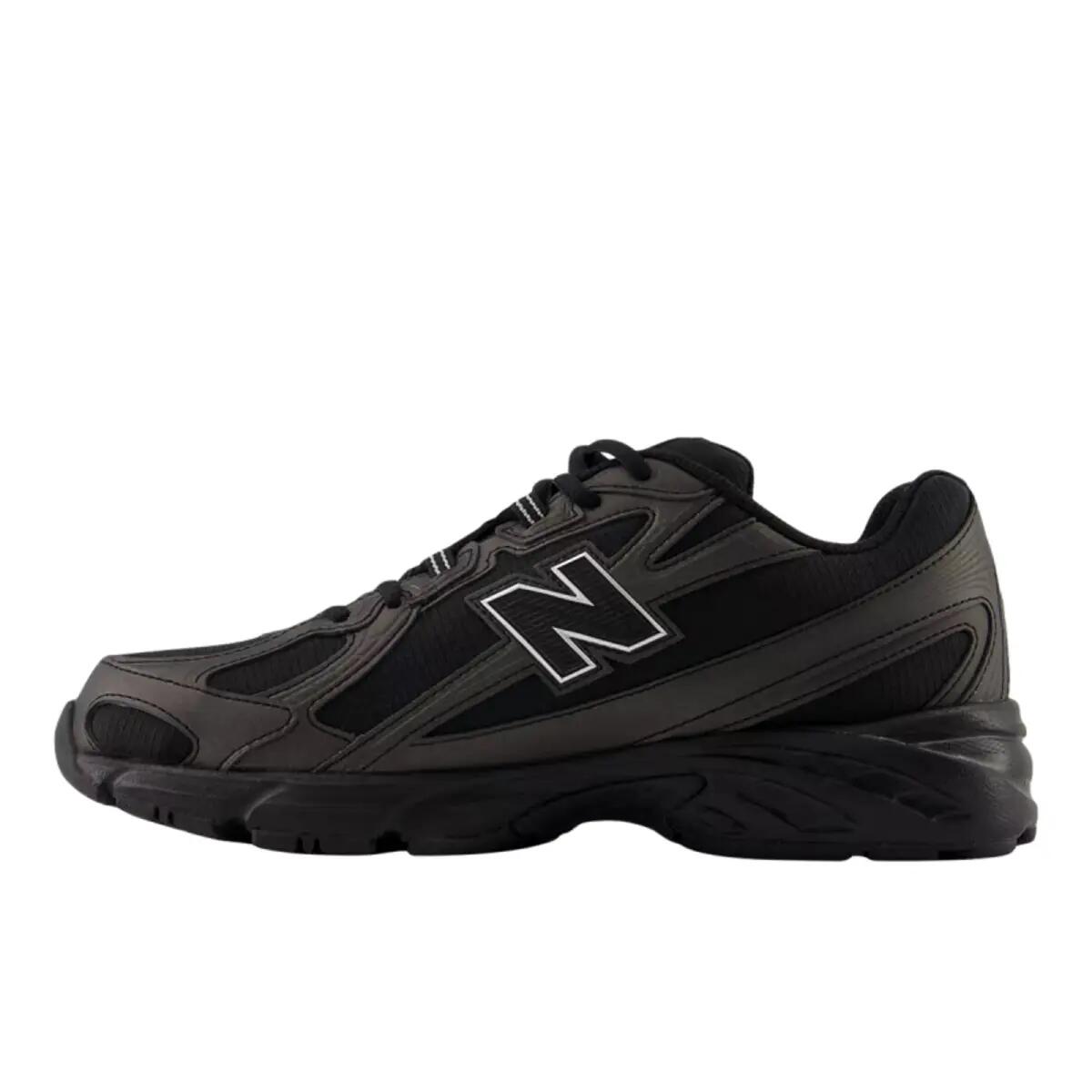 New Balance 740 Black Silver Metallic 3/6