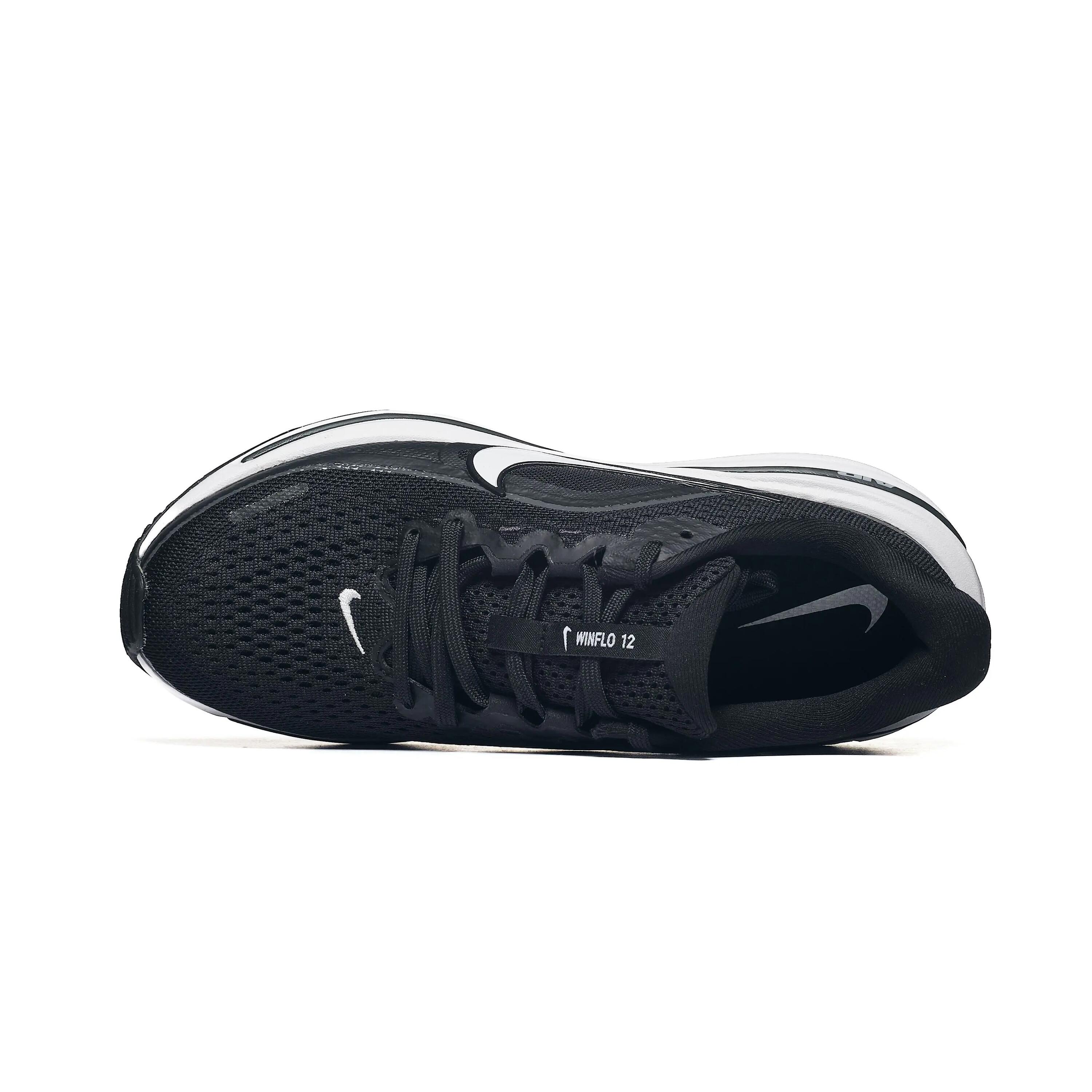 Dziecięce buty sportowe Nike AIR WINFLO 12 GS 4/6