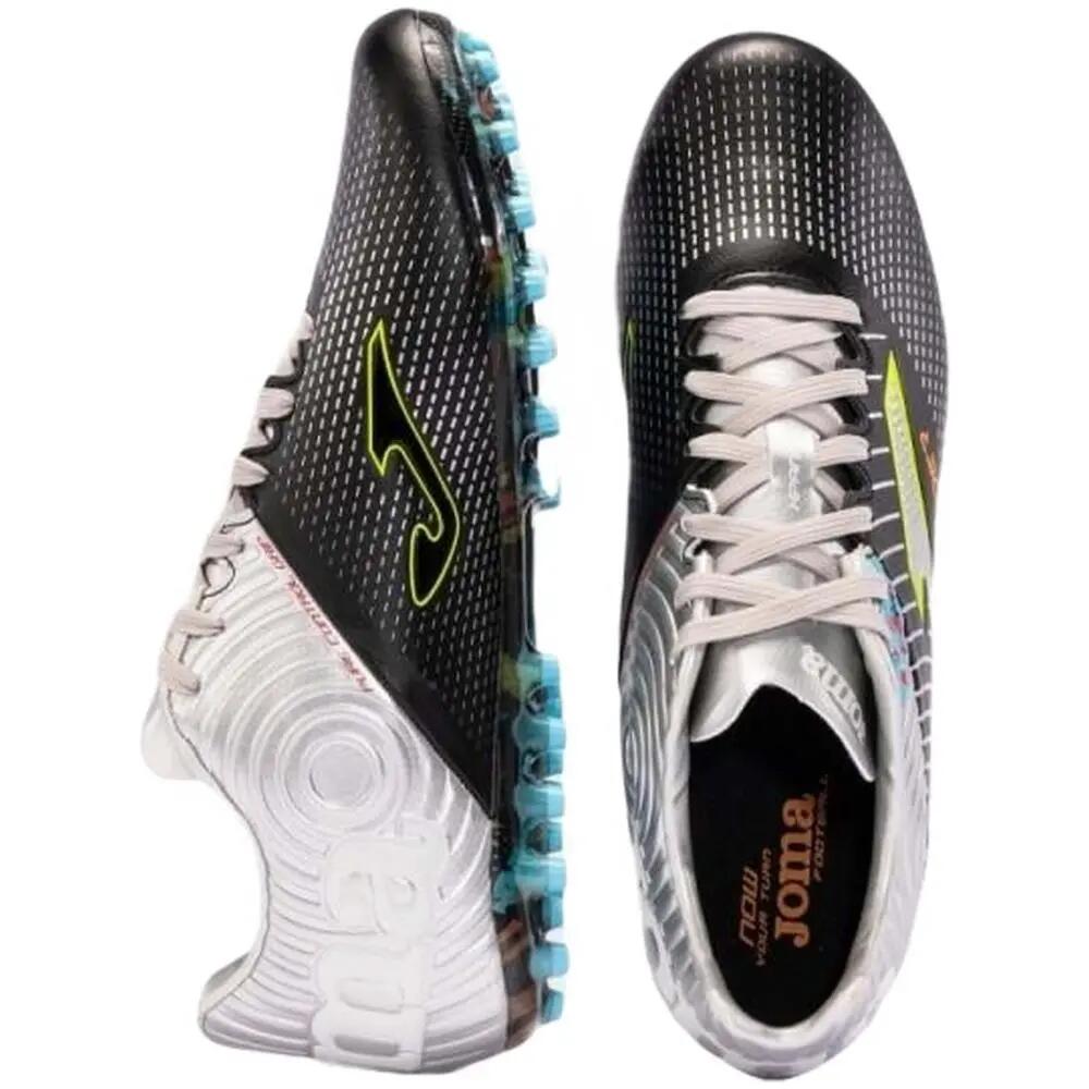 Bottes de football Joma Xpander en noir 4/4