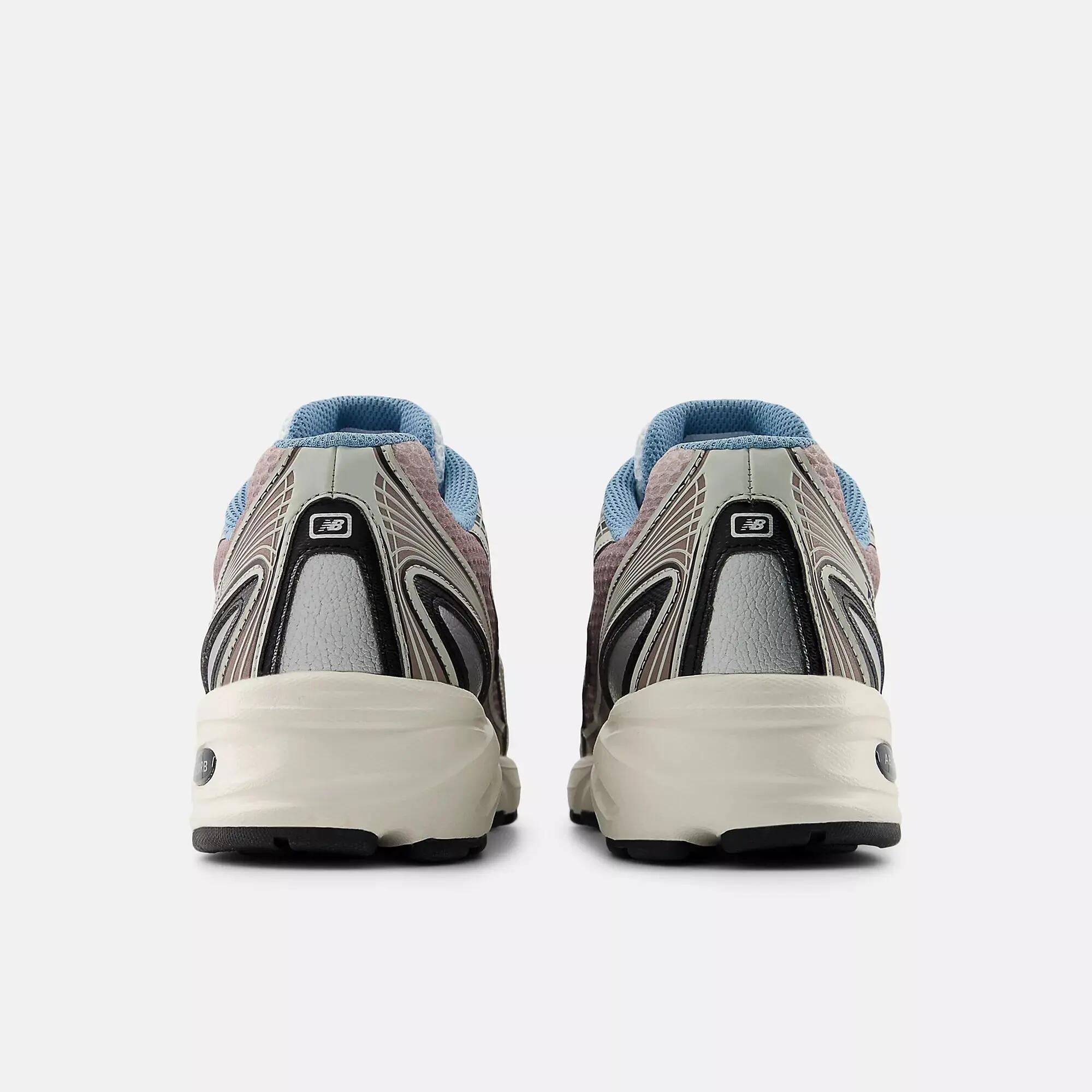 Heren Sneakers 740v2 Sea Salt Earth Shadow 4/5