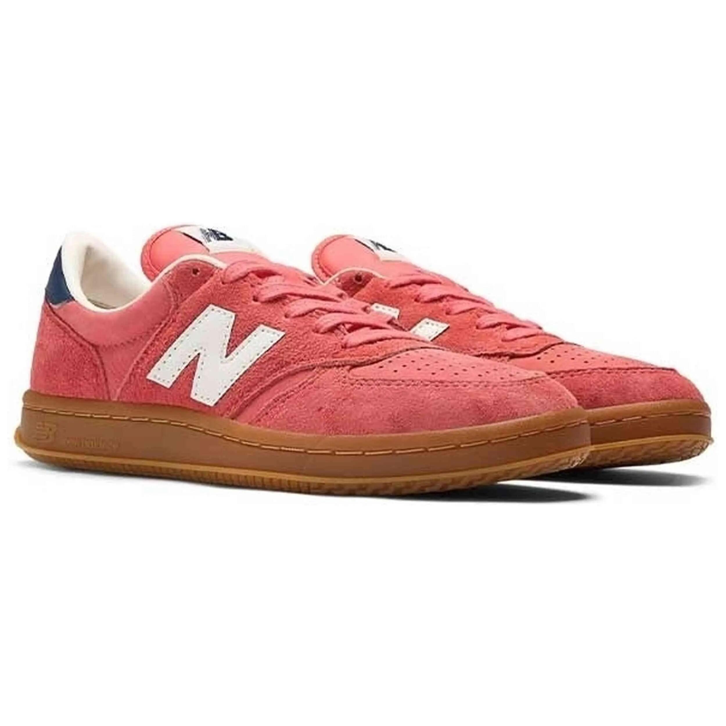 Baskets New Balance modèle T500 pour femmes 2/5