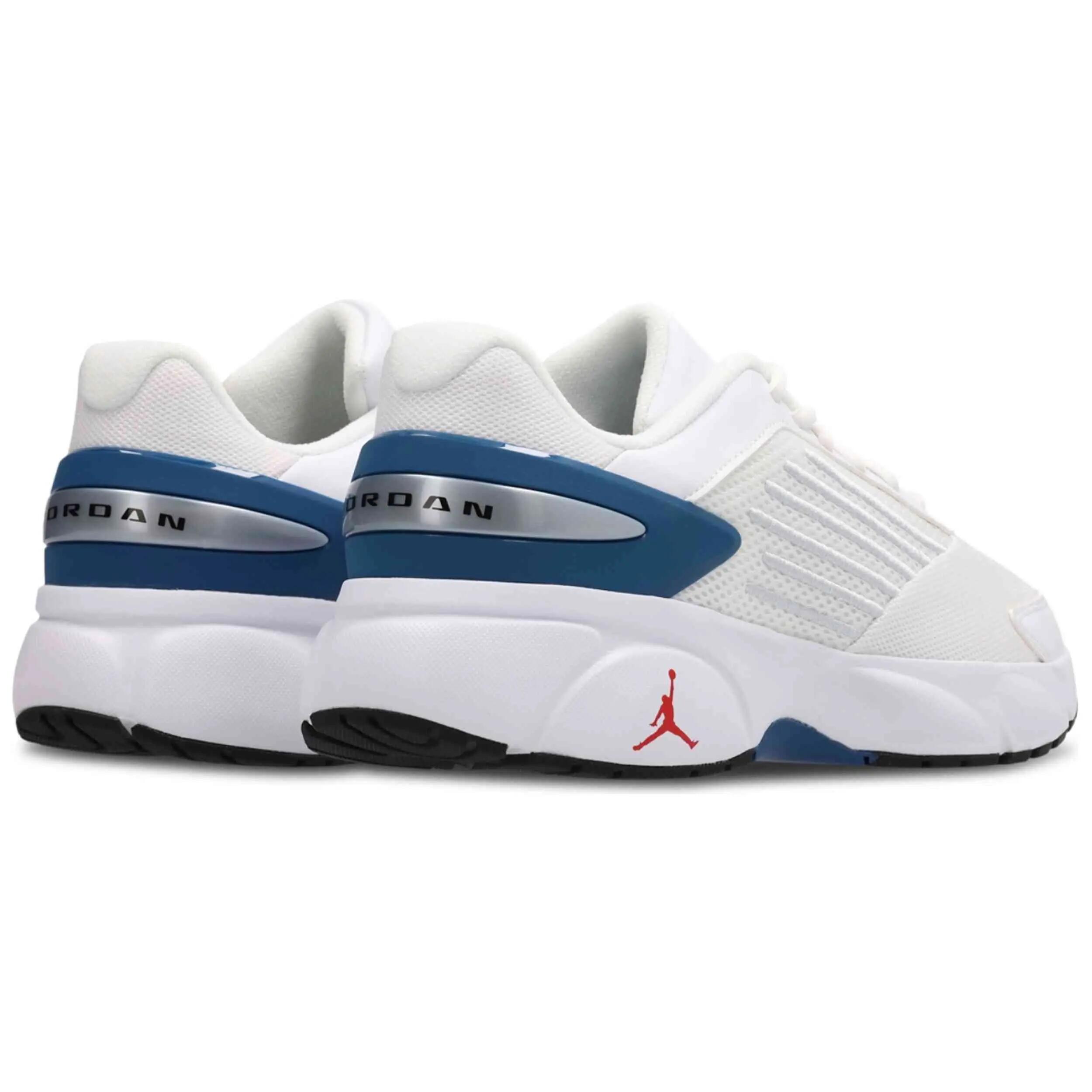 Scarpe Nike modello IO2091-100 per uomini 4/5