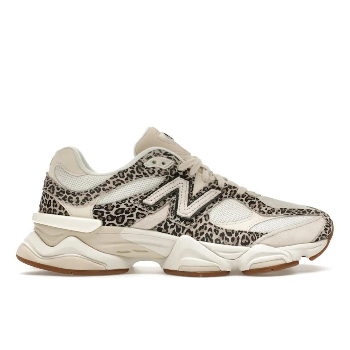 NEW BALANCE picture