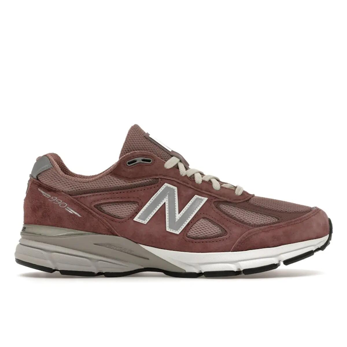 New Balance 990v4 MiUSA Kith Dusty Mauve 1/1