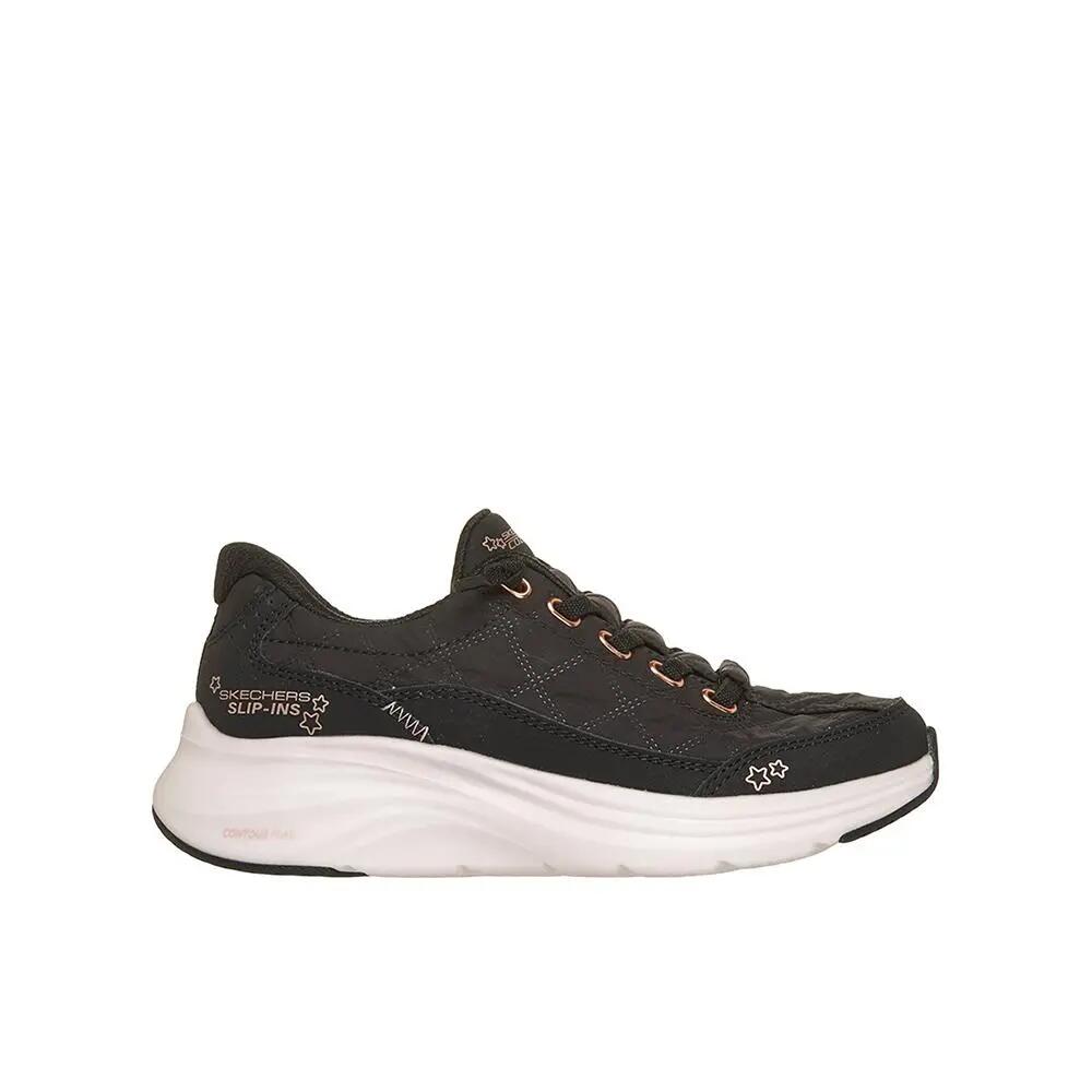 SKECHERS picture