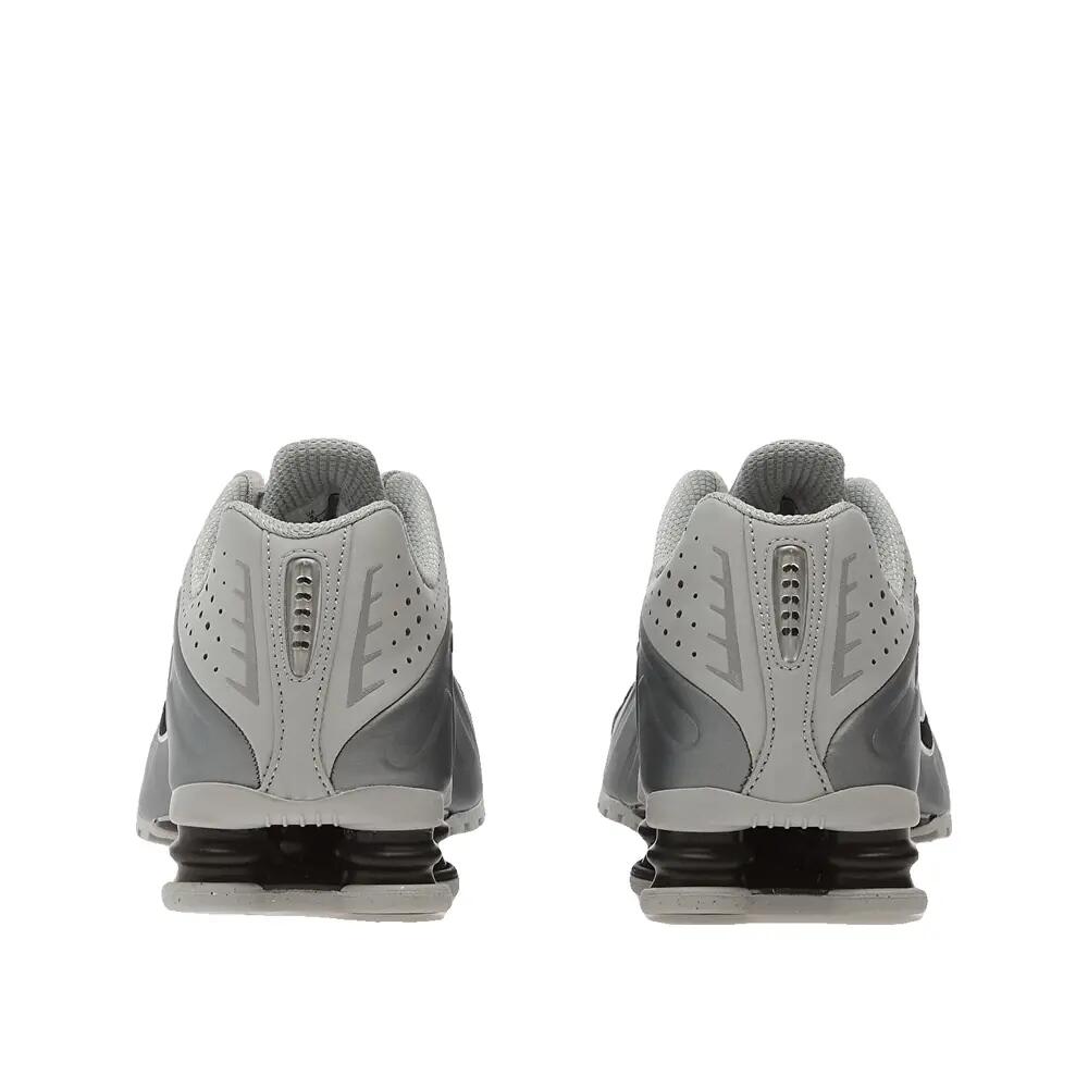 Zapatos Nike Shox R4 Gris/Negro/Blanco 4/6