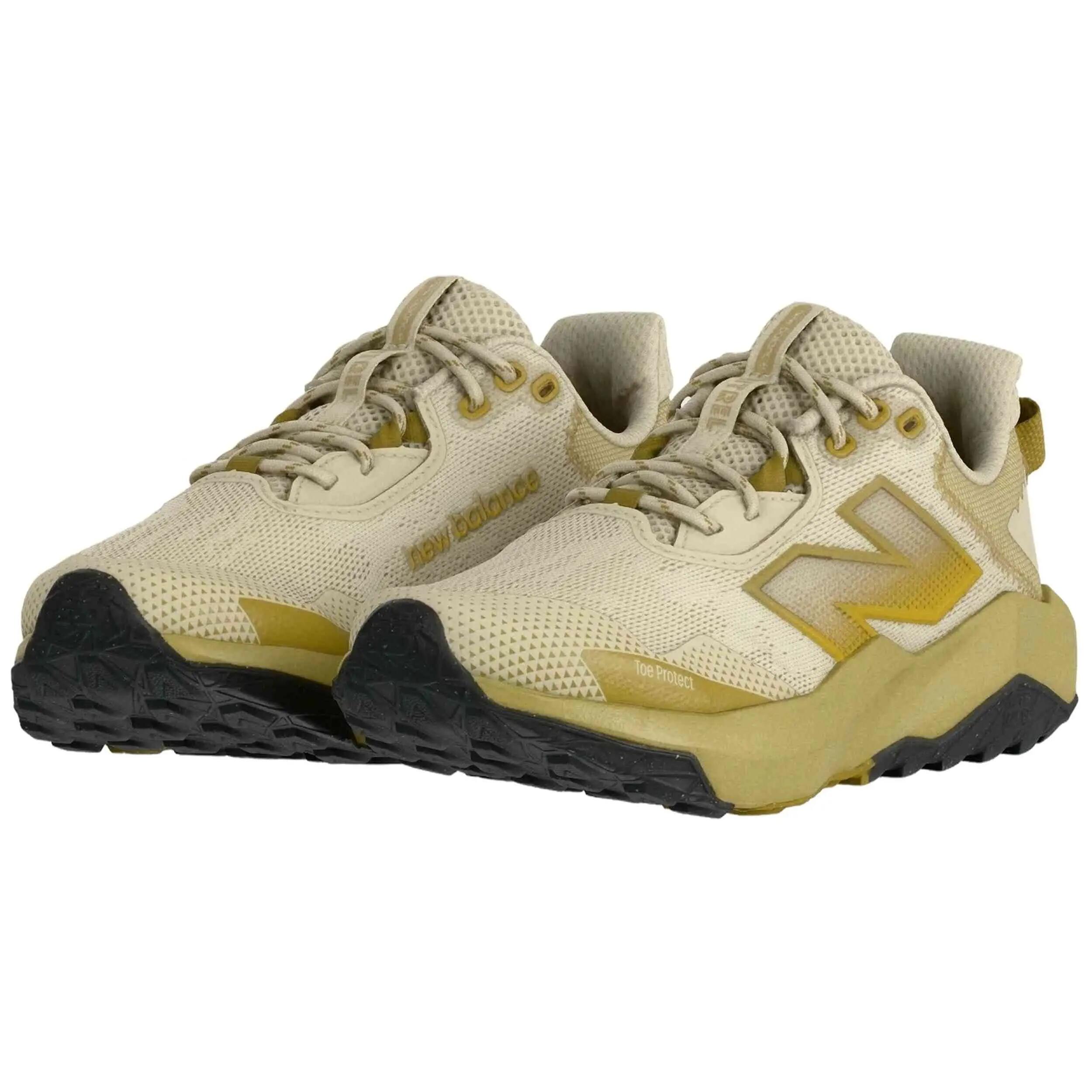 Schoen New Balance model WNTR2PA voor vrouwen 3/4