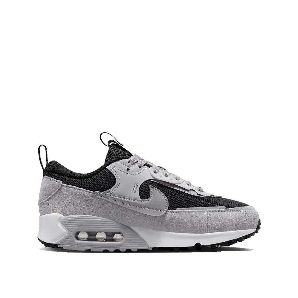 NIKE picture