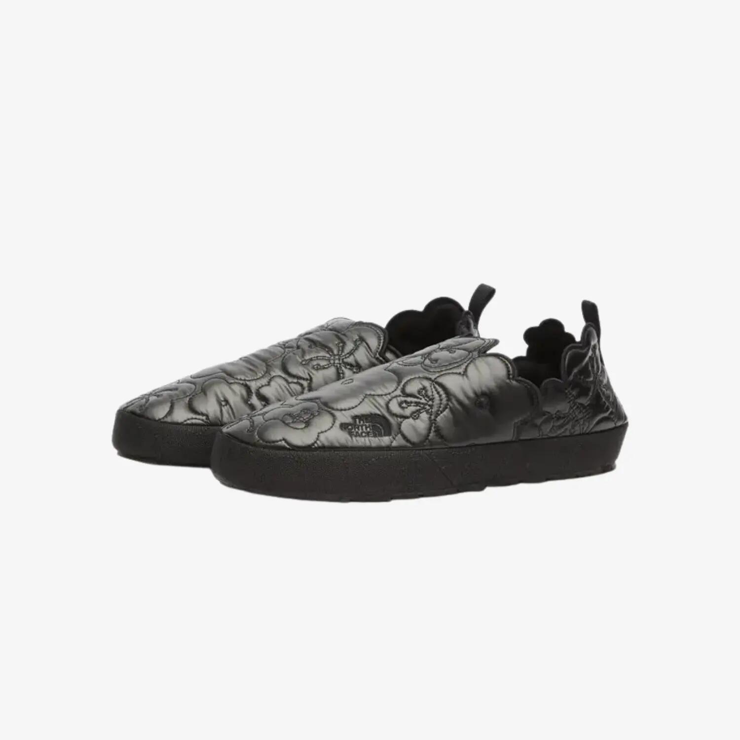 Pantofi casual damă The North Face TNF x Cecile Bahnsen, negri 2/3