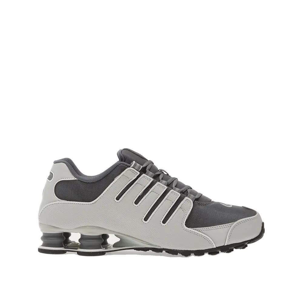 Scarpe Nike Shox NZ SE Grigio Fumè 2/6